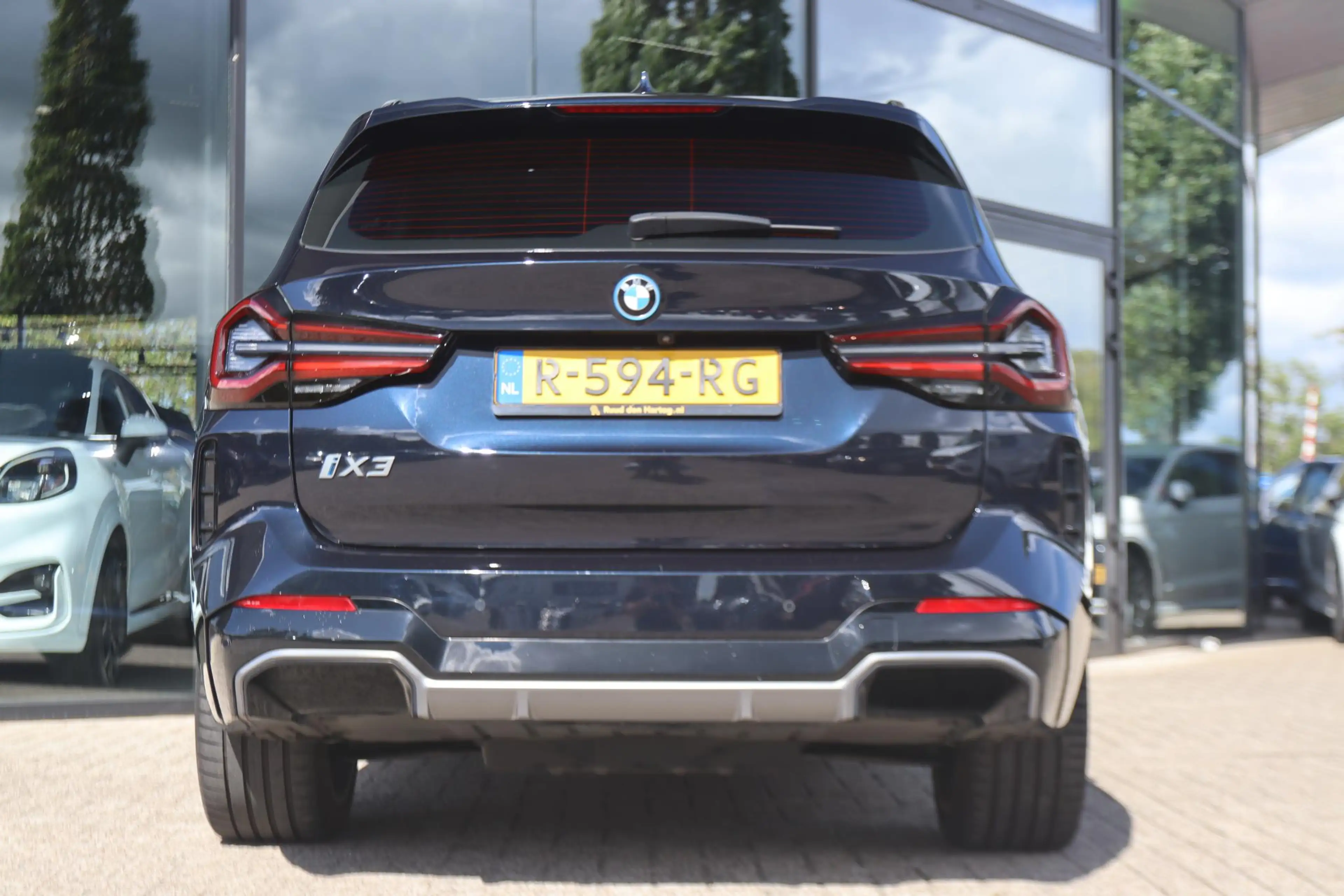 BMW iX3 EXECUTIVE M-SPORT 80 KWH SOH 96.8%| PANO | LEDER | — photo 10