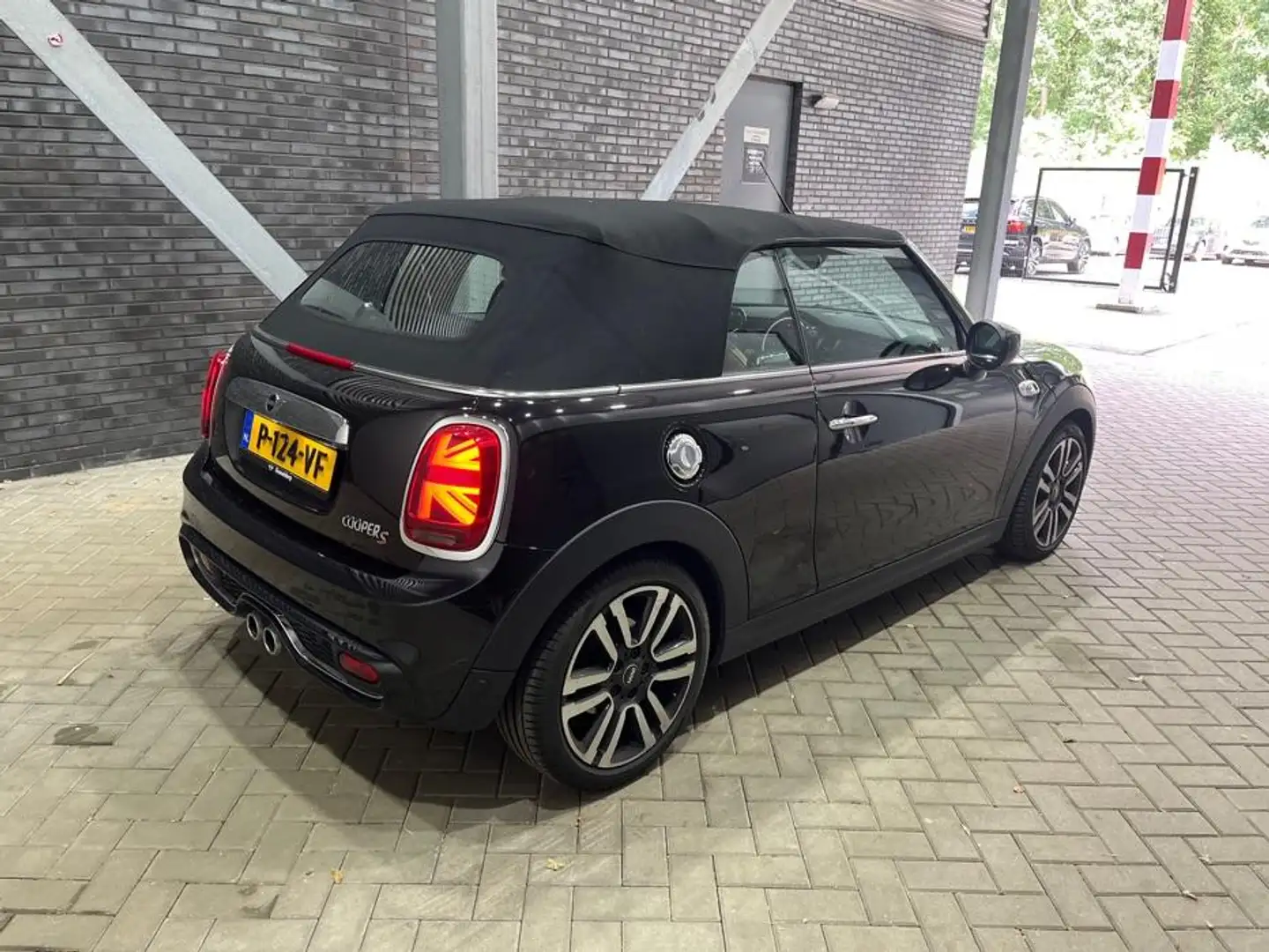 MINI Cooper S Cabrio Mini 2.0 Cooper S Hammersmith | Automaat | Lederen Czarny - 2