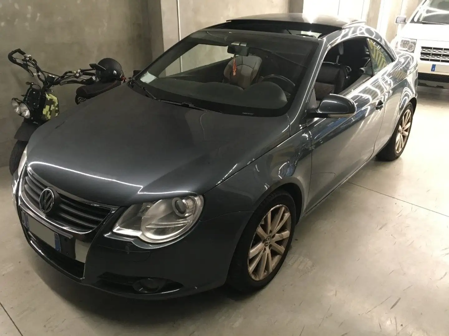 Volkswagen Eos 2.0 FSi 150Cv "LEGGI BENE" Grigio - 1