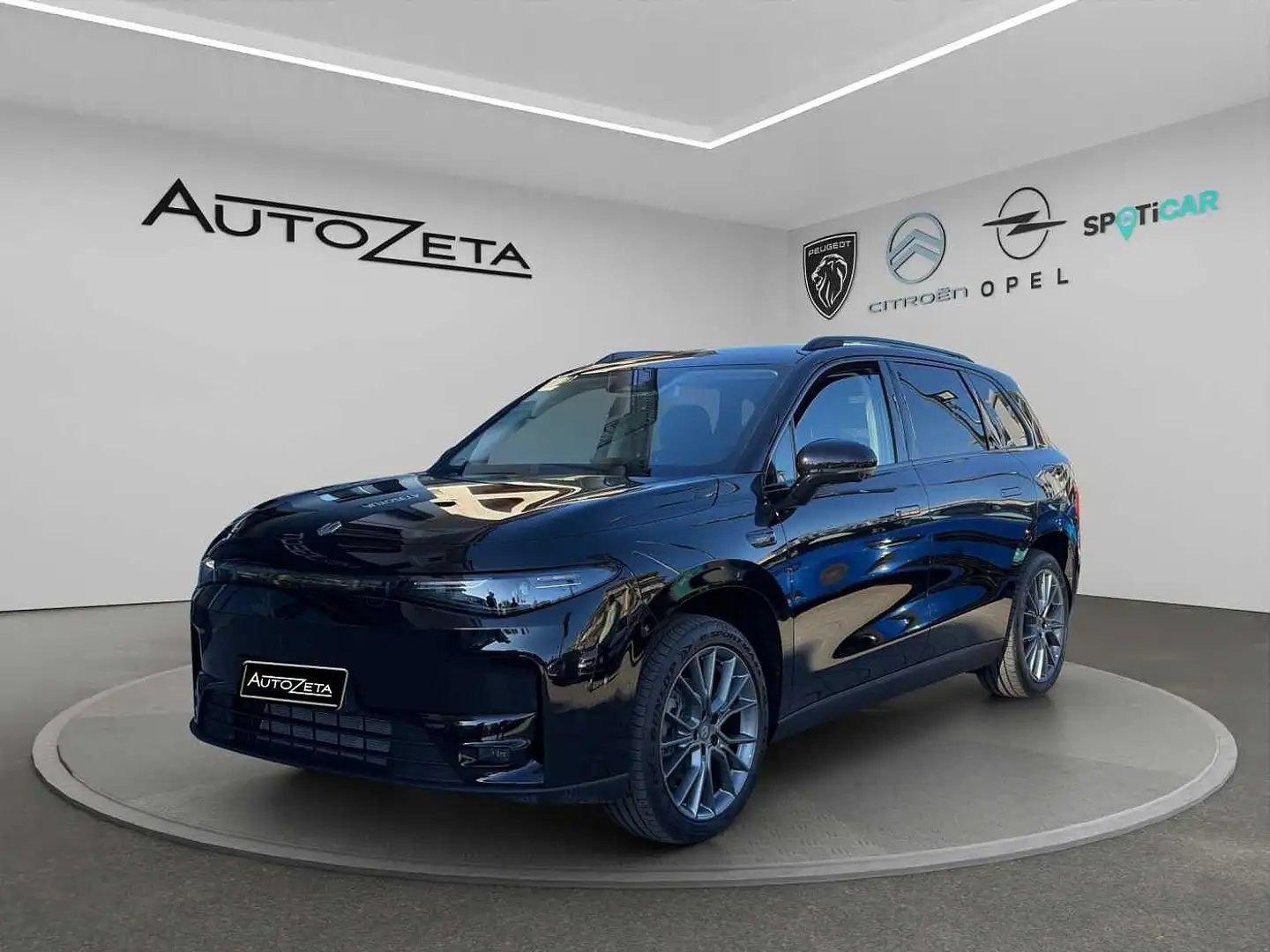 Leapmotor C10 REEV 158kW Design Nero - 1