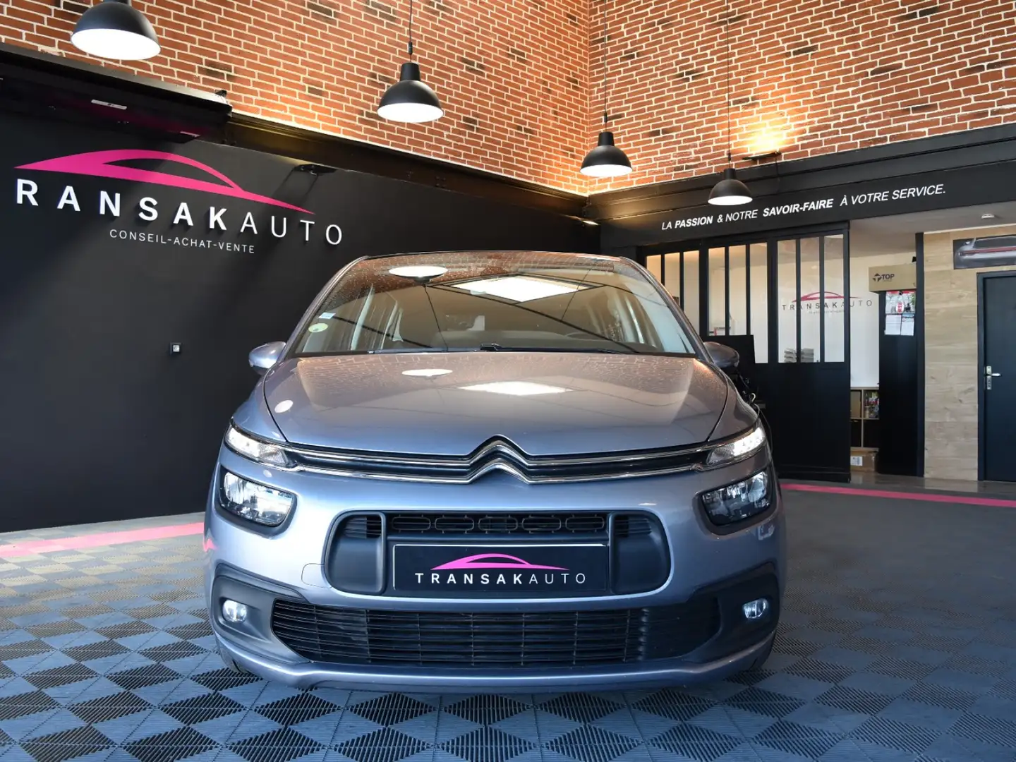 Citroen Grand C4 SpaceTourer Grand C4 Spacetourer BlueHDi 130 S\u0026amp;S BVM6 Business Grey - 2