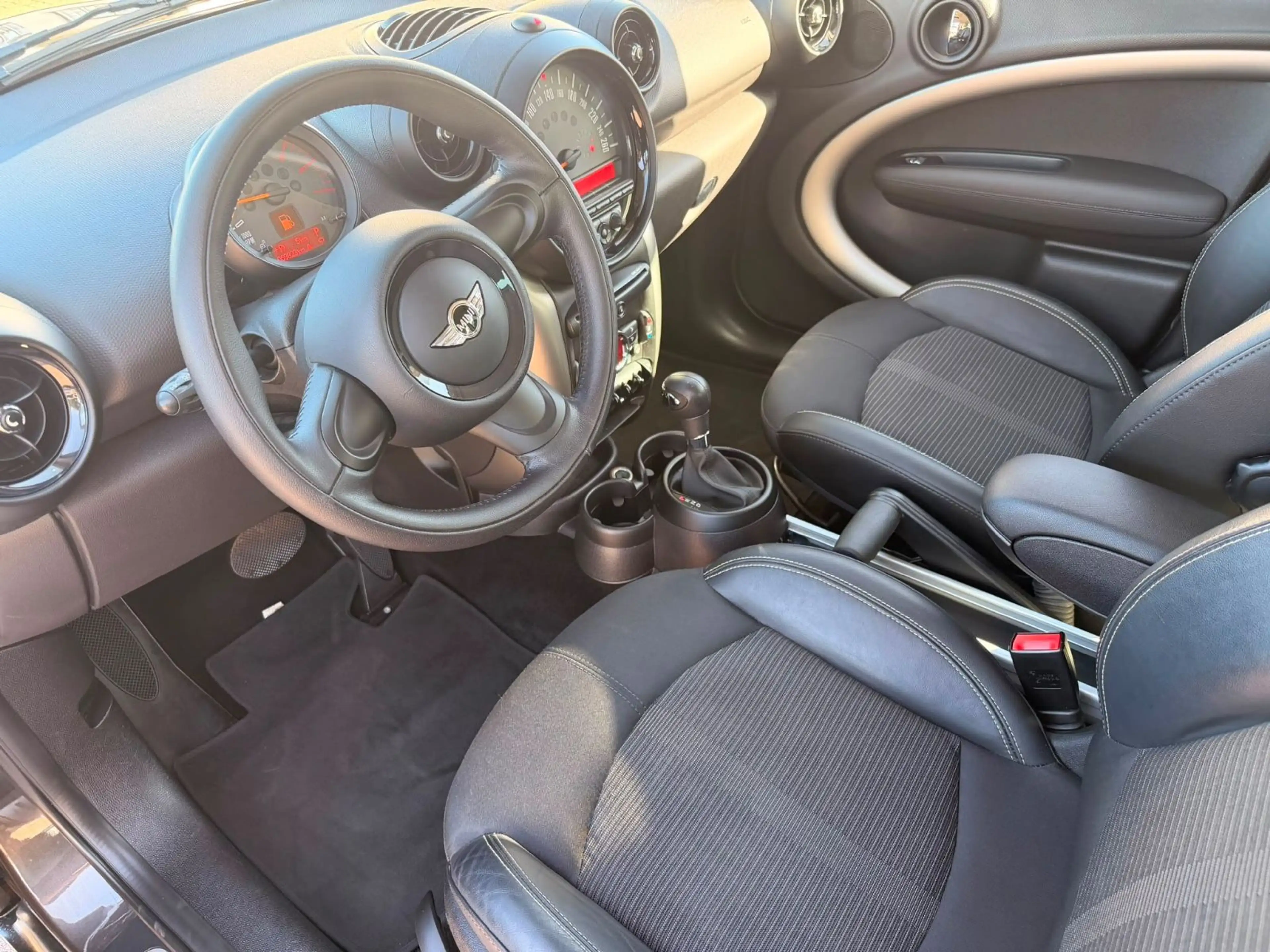 MINI Cooper D Countryman Automatik *Pepper* LEDER SHZ — photo 12