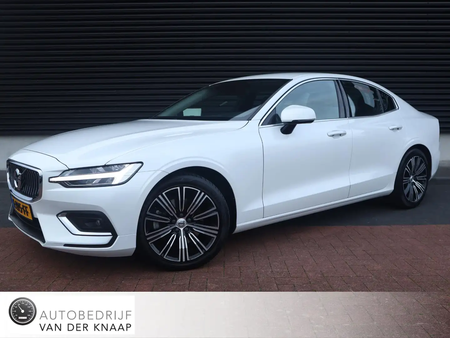 Volvo S60 2.0 B4 Inscription | Pilot assist | Multimedia/nav Wit - 1
