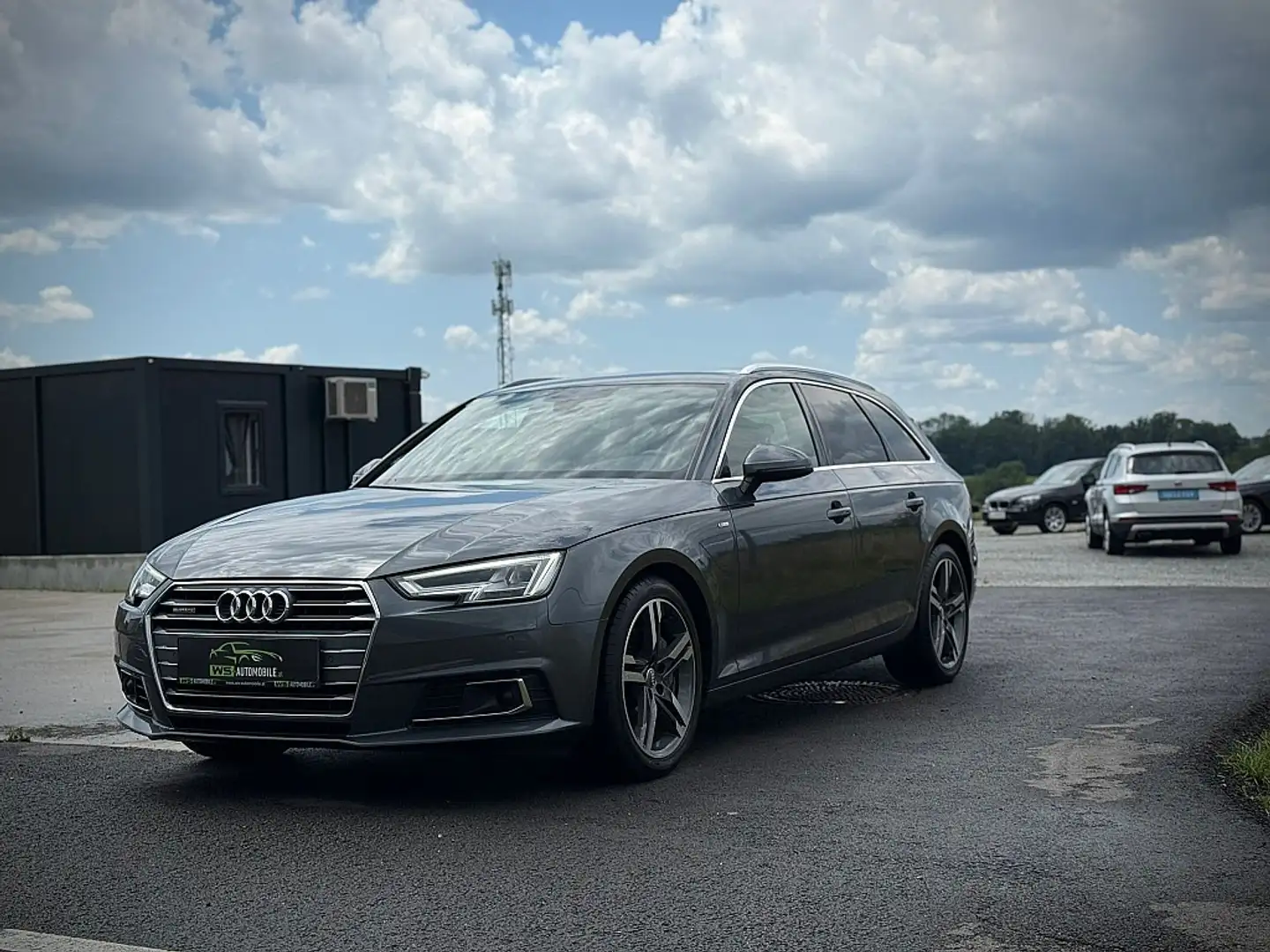Audi A4 2,0 TDI quattro S-tronic S-line Gris - 1