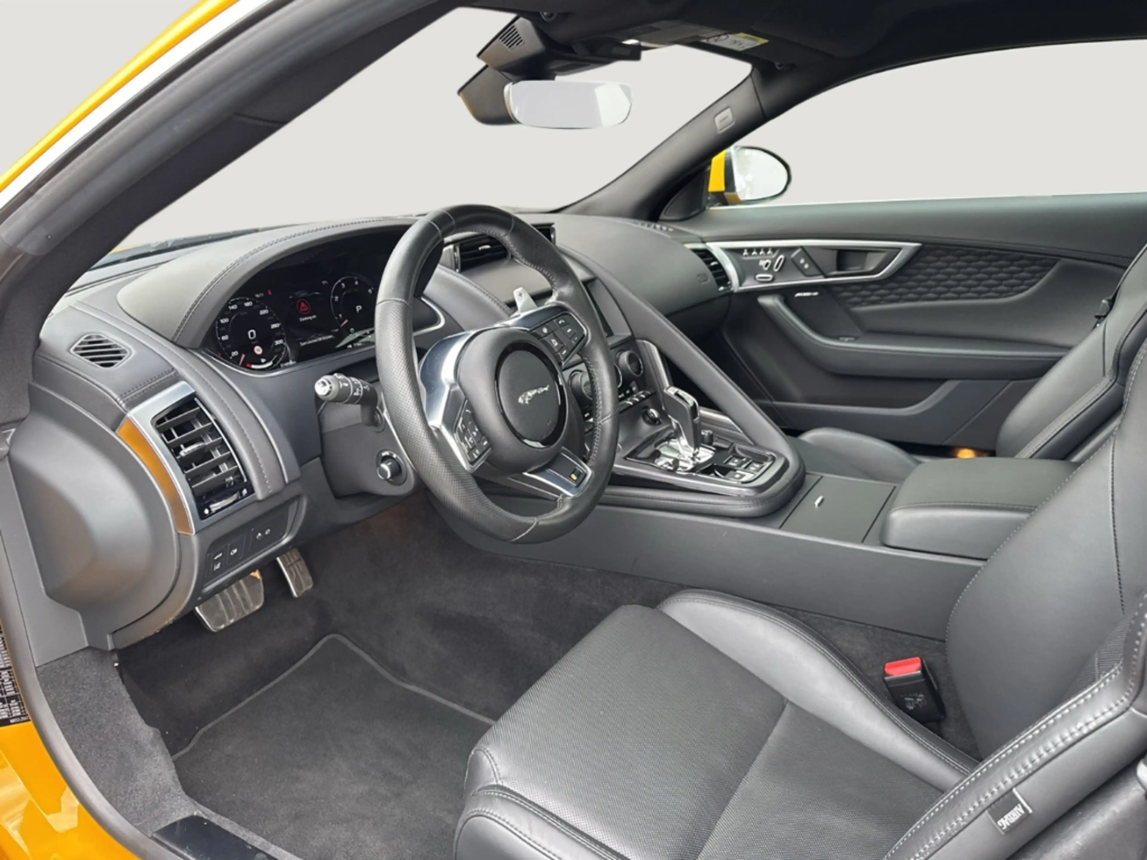 Jaguar F-Type Coupe R AWD P575 EU6d Leder LED Navi Keyless Klima — photo 4