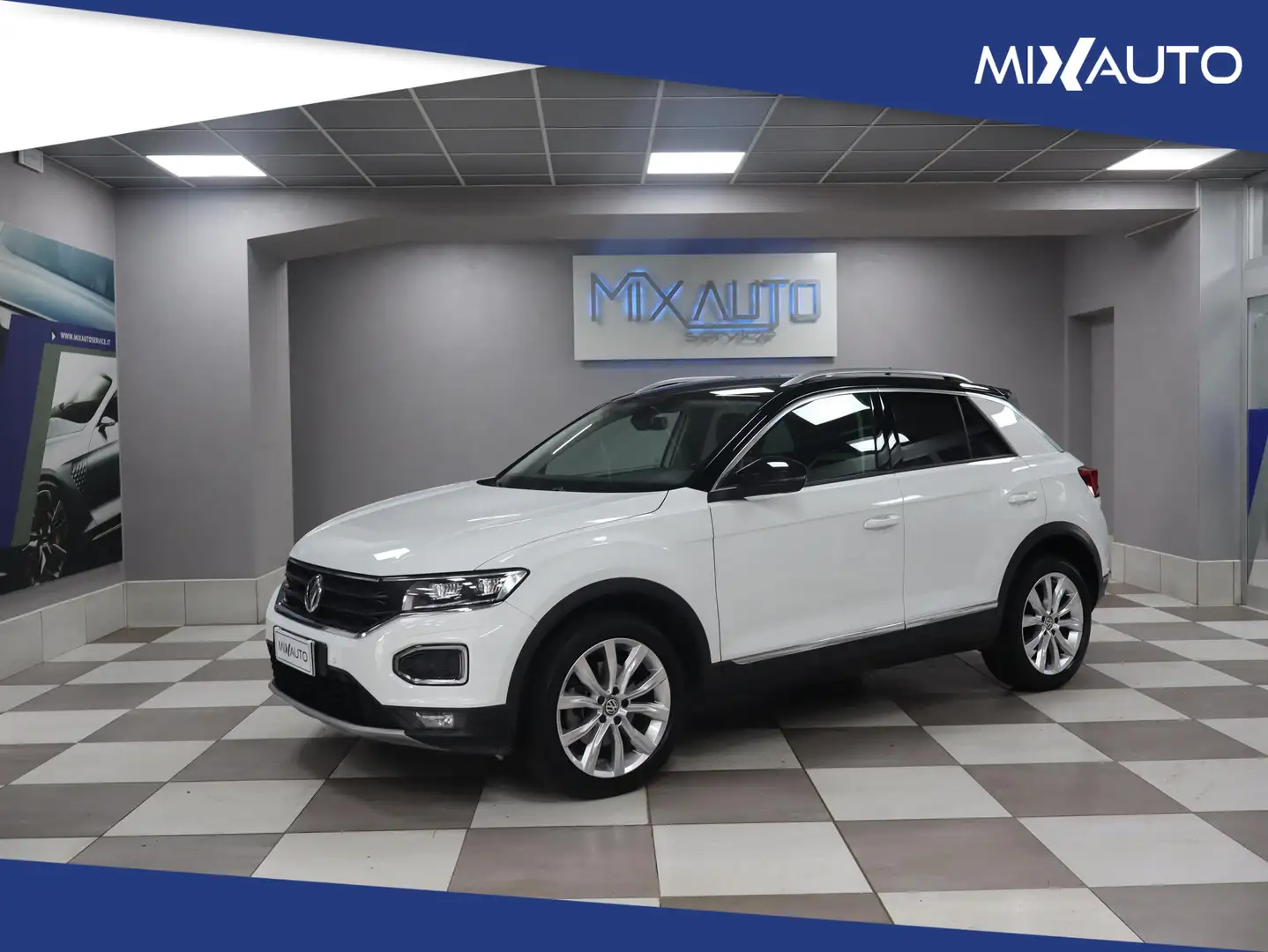 Volkswagen T-Roc 2.0 TDI Advanced 150CV DSG Bianco - 1