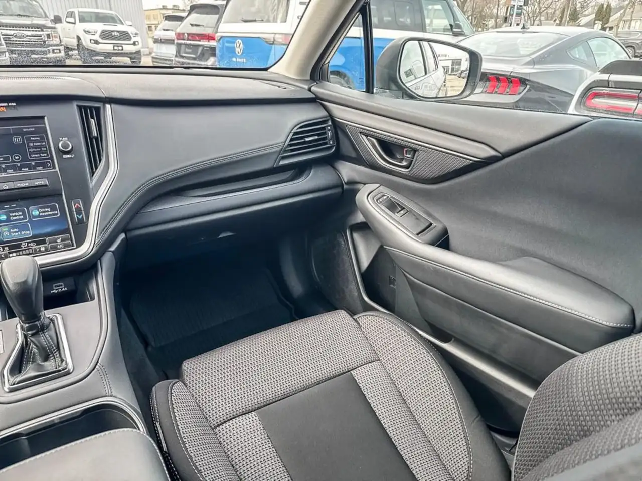 Subaru OUTBACK снимка Subaru OUTBACK