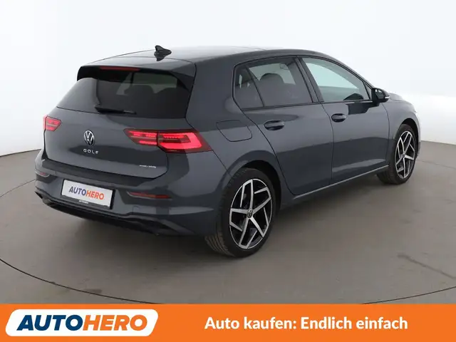 Volkswagen Golf view 6