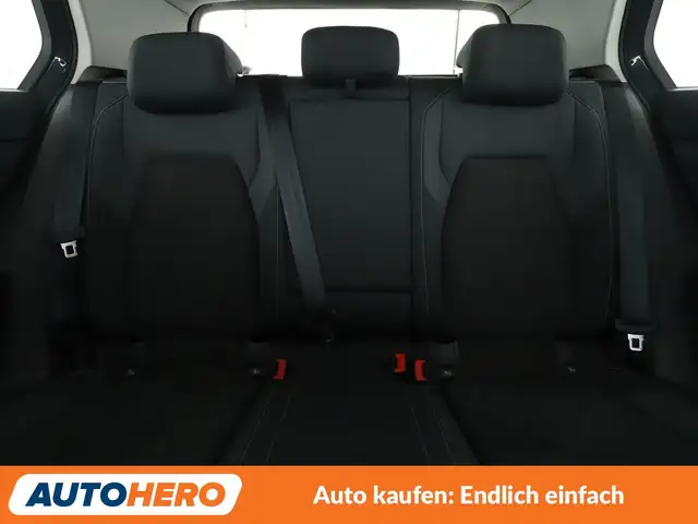 Volkswagen Golf view 15
