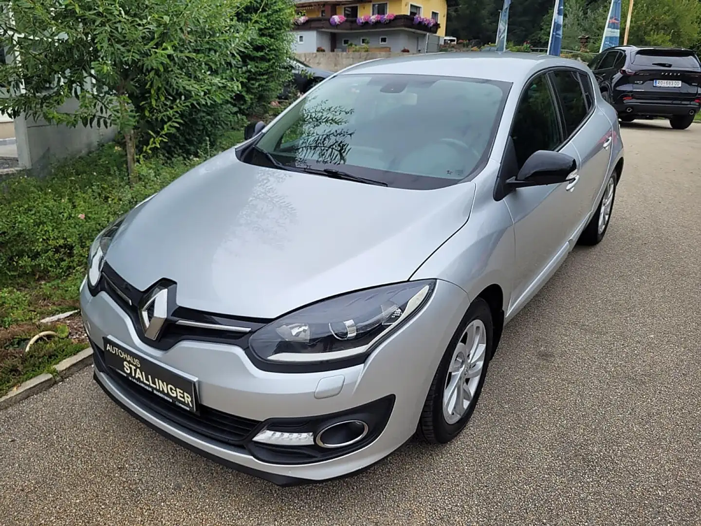 Renault Megane Mégane Limited dCi 95 Silber - 1