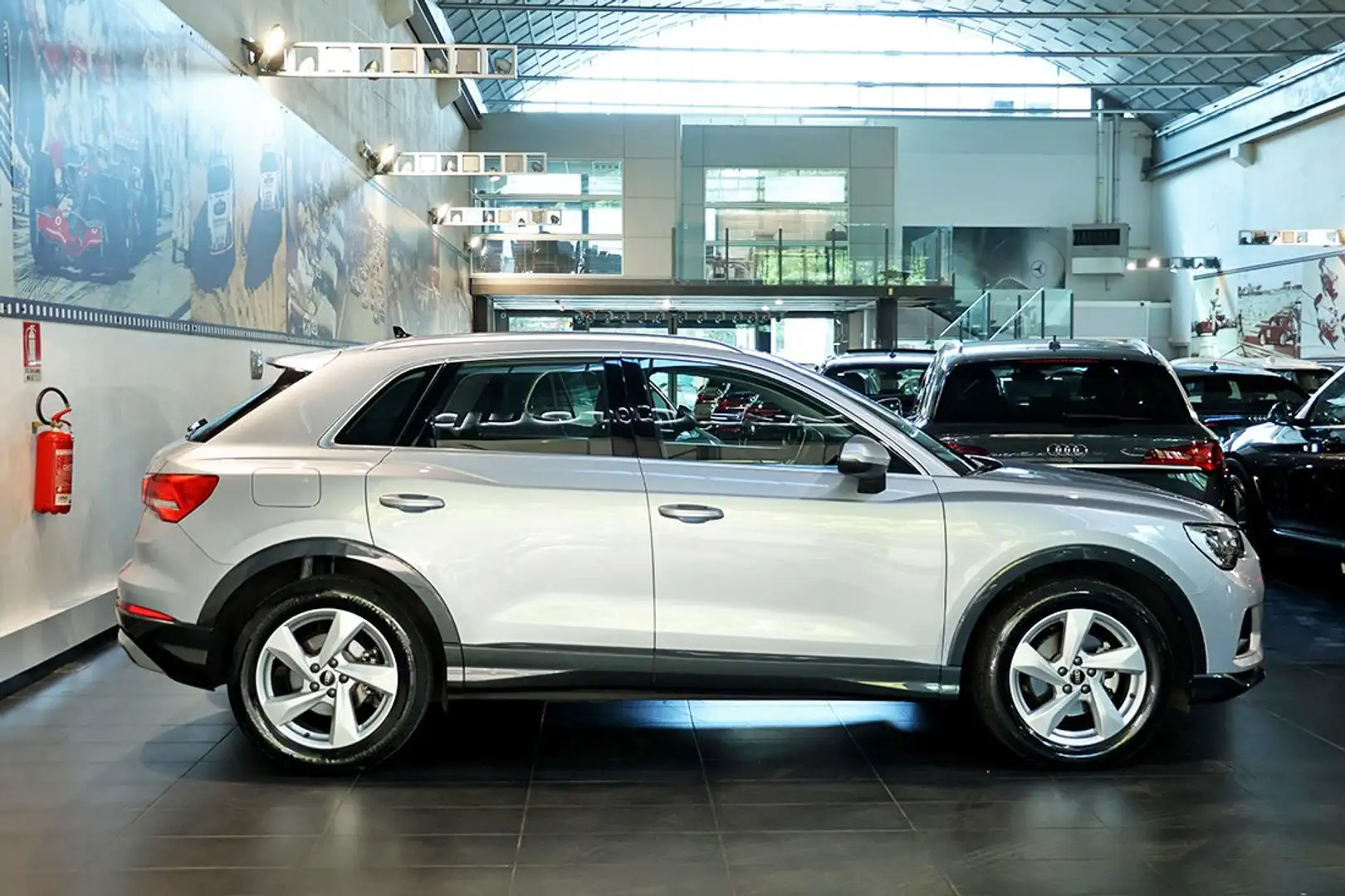 Audi Q3 35 TFSI S-Tronic Business Advanced - ADAS/SMARTP. Argento - 2