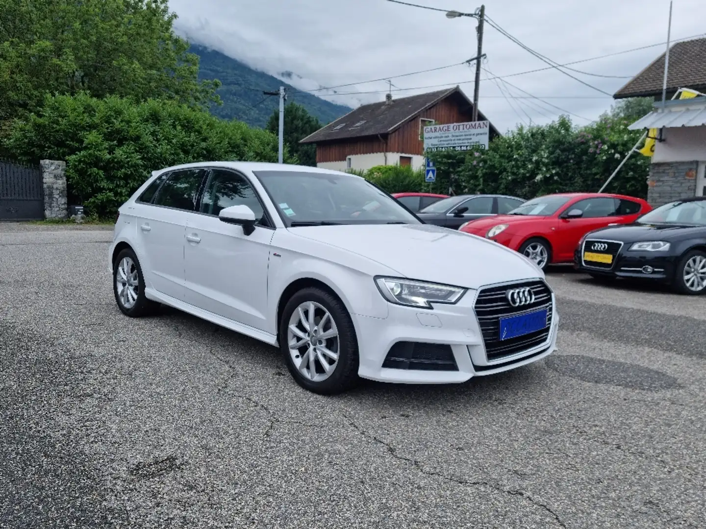 Audi A3 2.0 TDI 150 S tronic 7 - 1