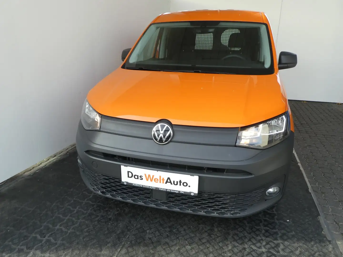 Volkswagen Caddy Cargo TDI Orange - 2