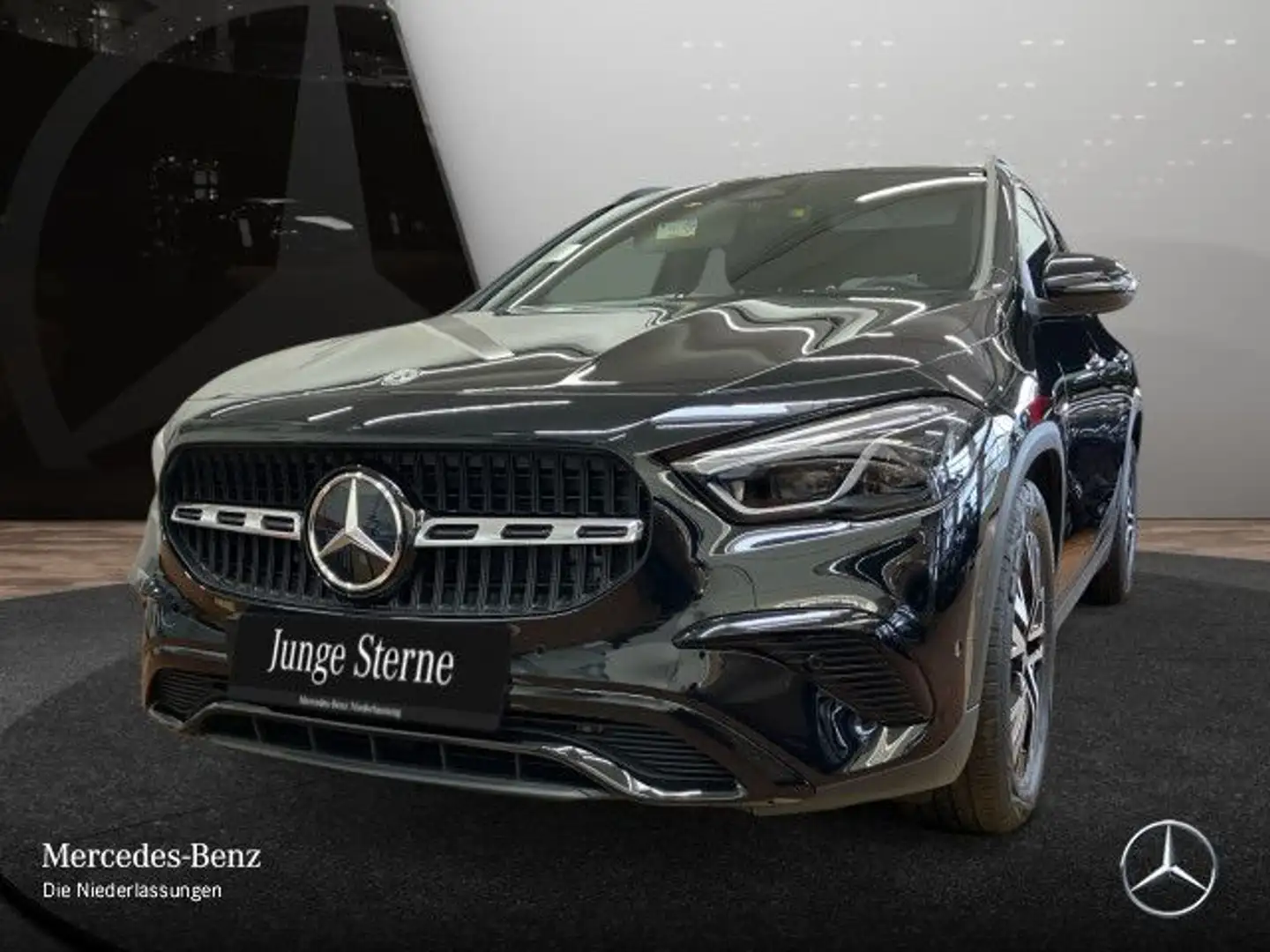 Mercedes-Benz GLA 220 d 4M PROGRESSIVE+NIGHT+MULTIBEAM+KAMERA+8G Чорний - 2