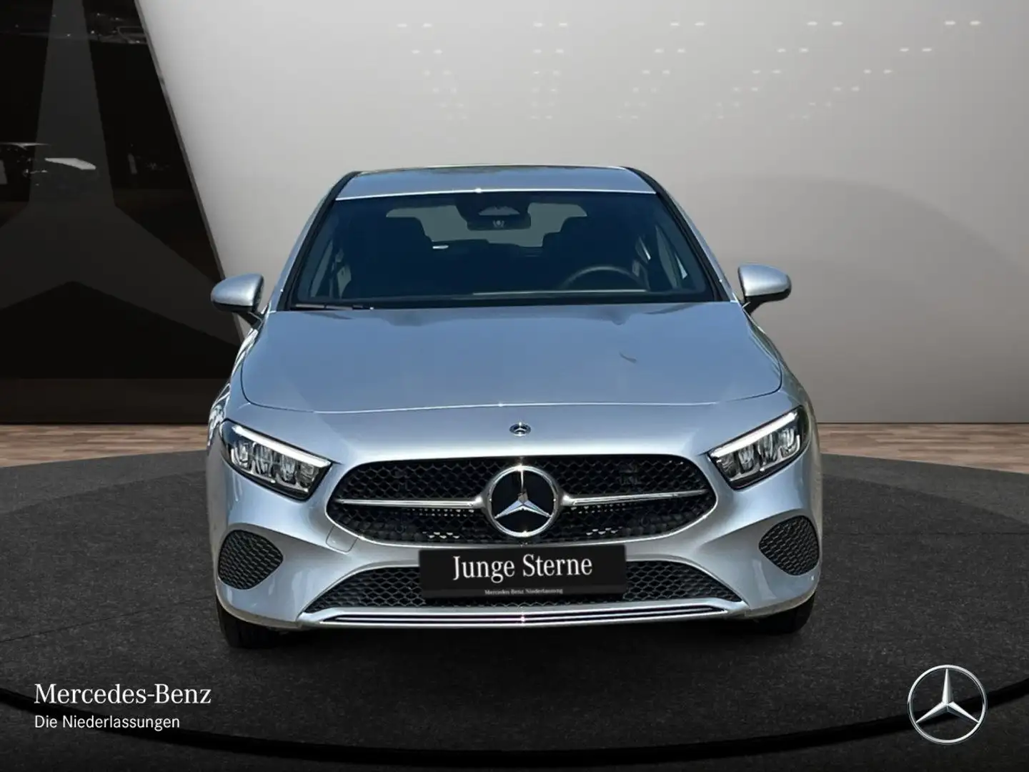Mercedes-Benz A 200 PROGRESSIVE+LED+KAMERA+7G Silber - 2