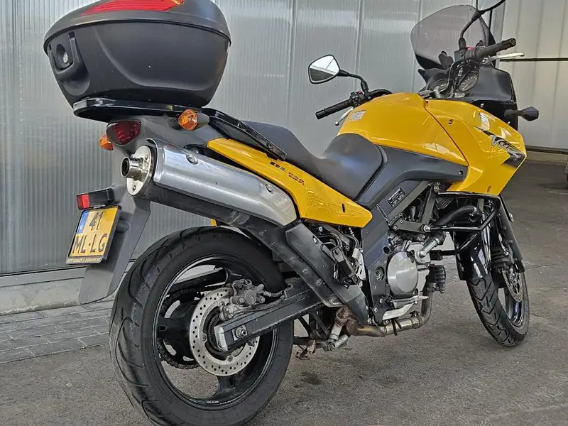 Suzuki V-Strom 650 - foto 3