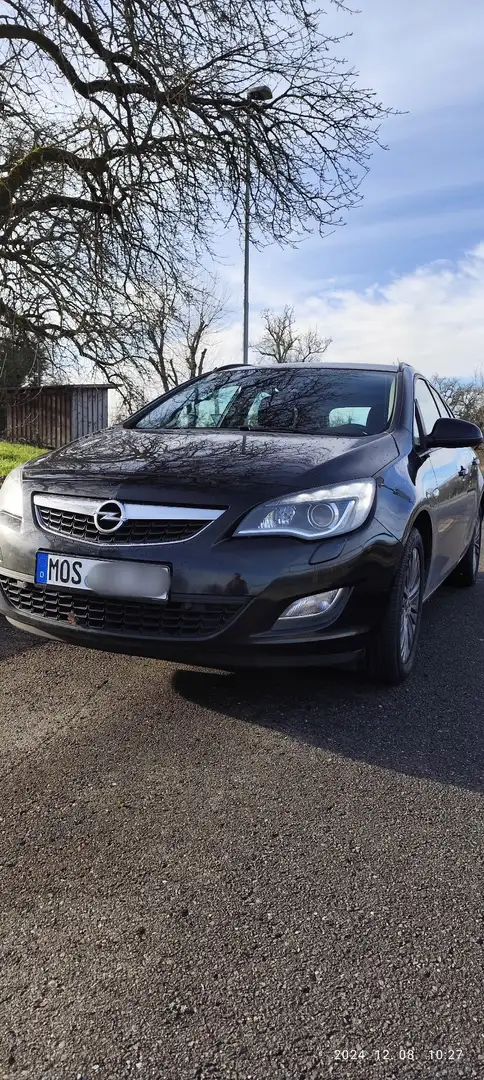 Opel Astra 2.0 CDTI DPF Sports Tourer Design Edition - 1