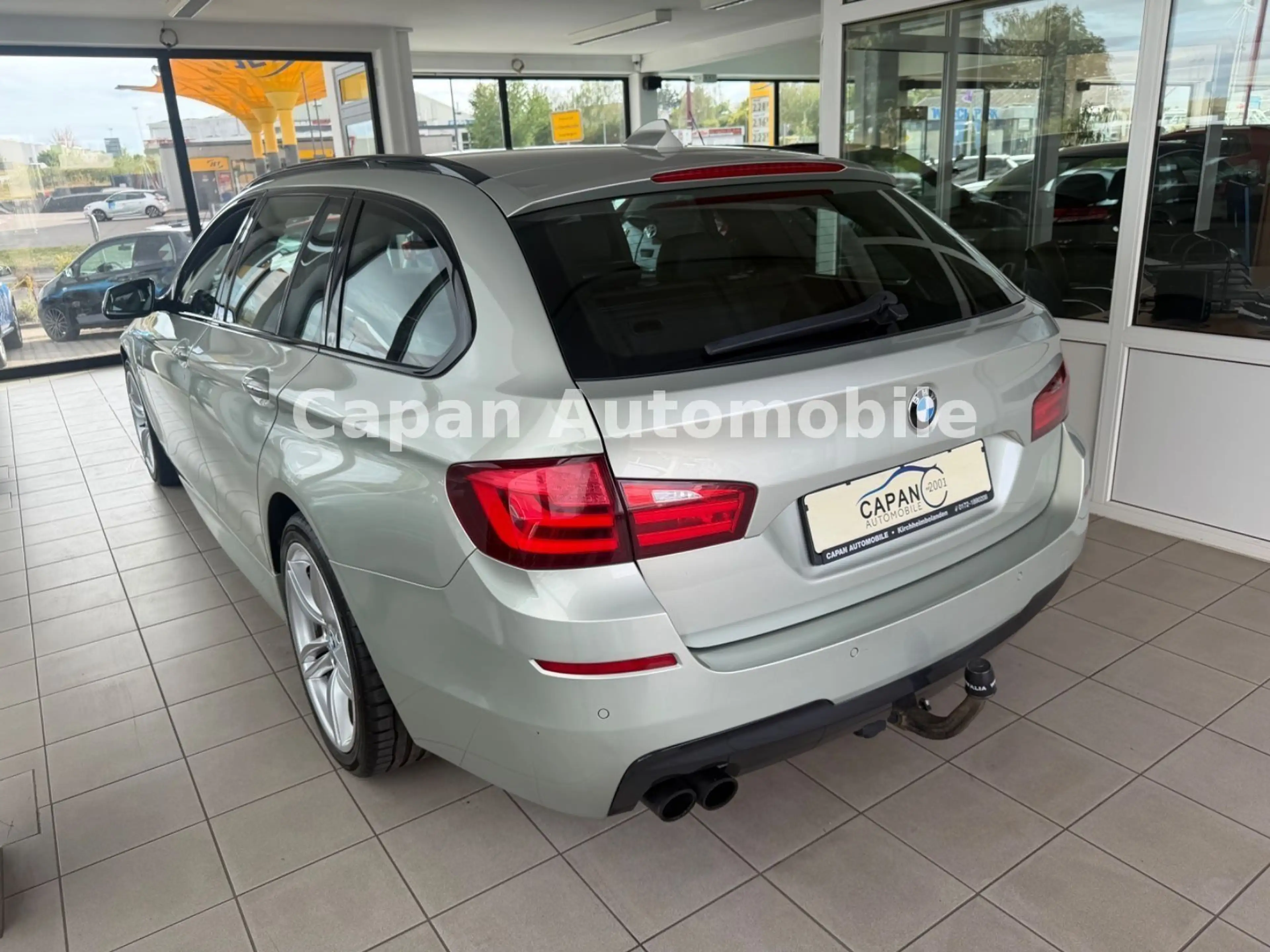 BMW 530 5 Touring 530 d xDrive Automatik/Soft Close — photo 4