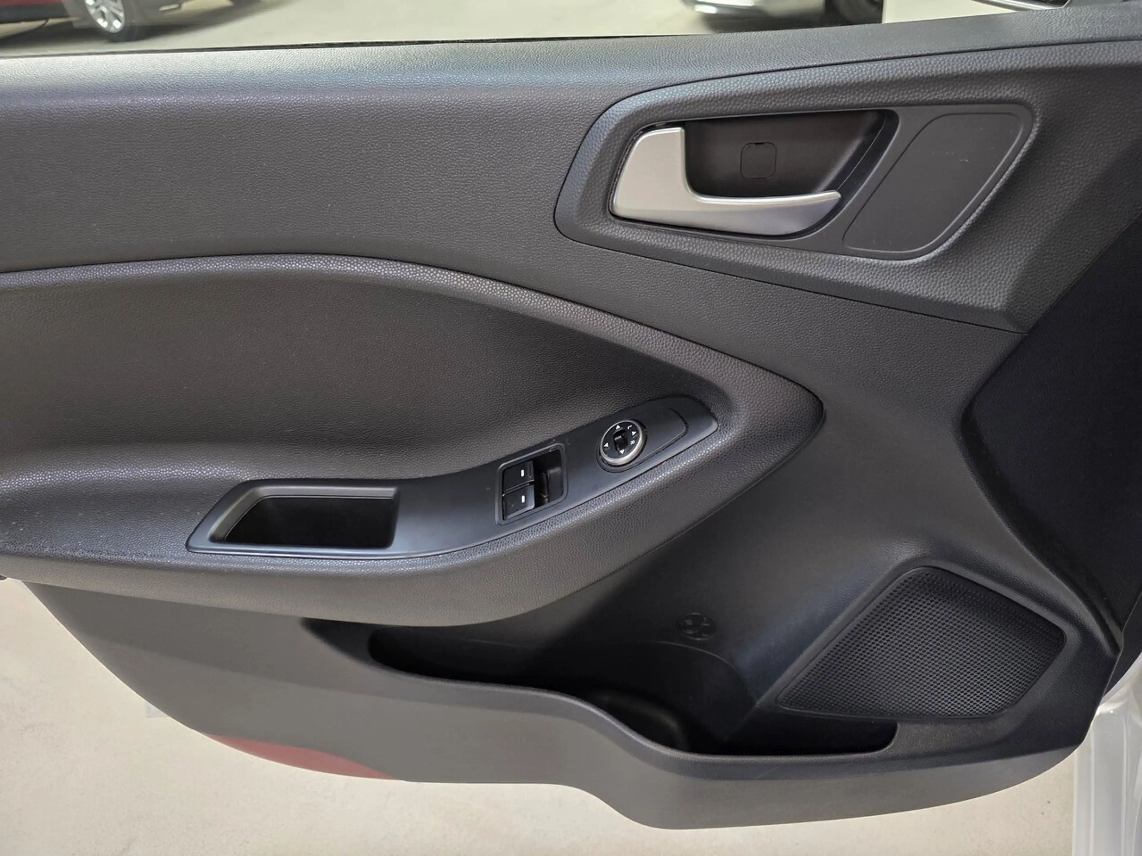 Hyundai i20 1.2 Benzine - Bluetooth - Airco - Topstaat! — photo 18