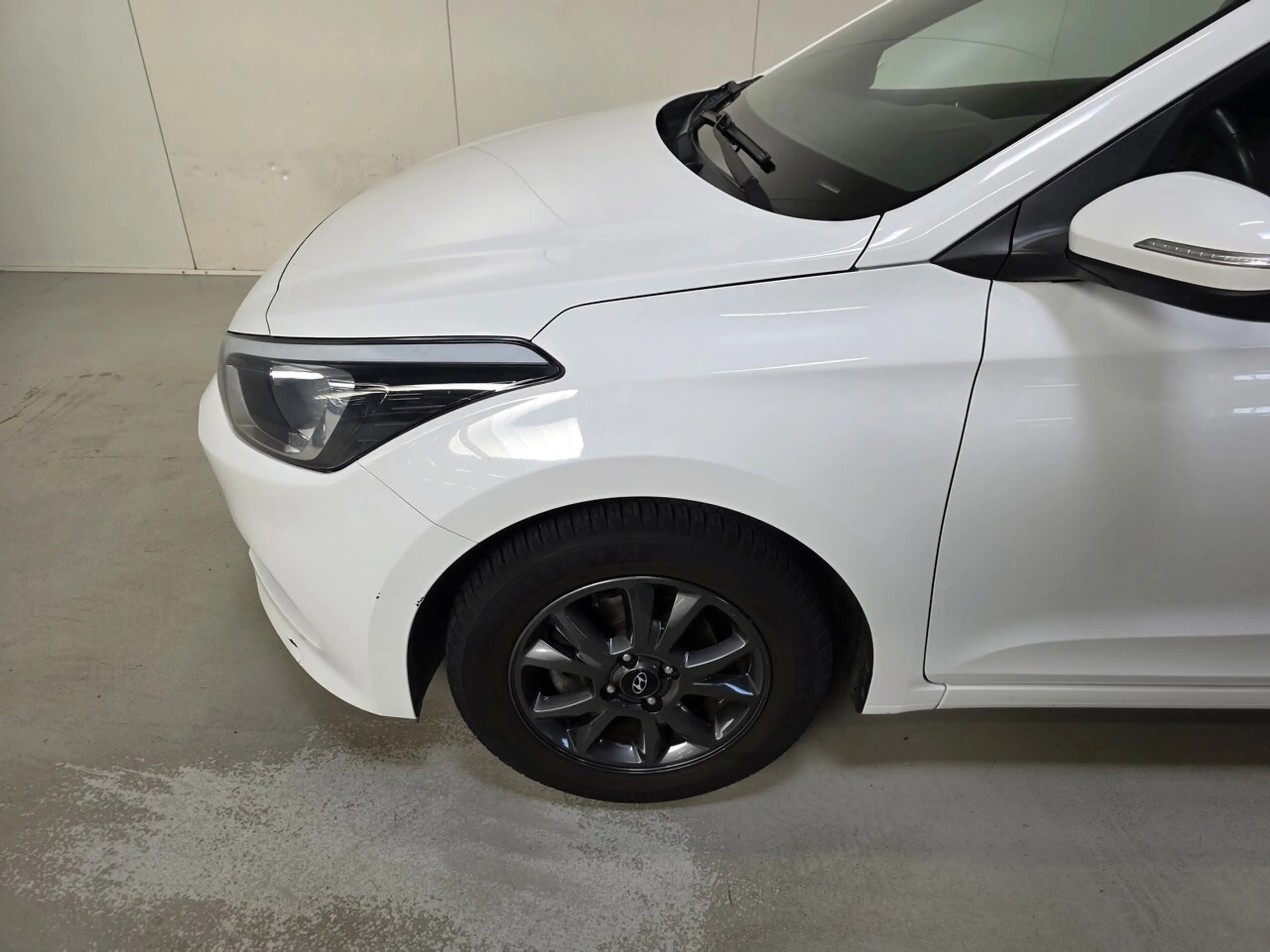Hyundai i20 1.2 Benzine - Bluetooth - Airco - Topstaat! — photo 23
