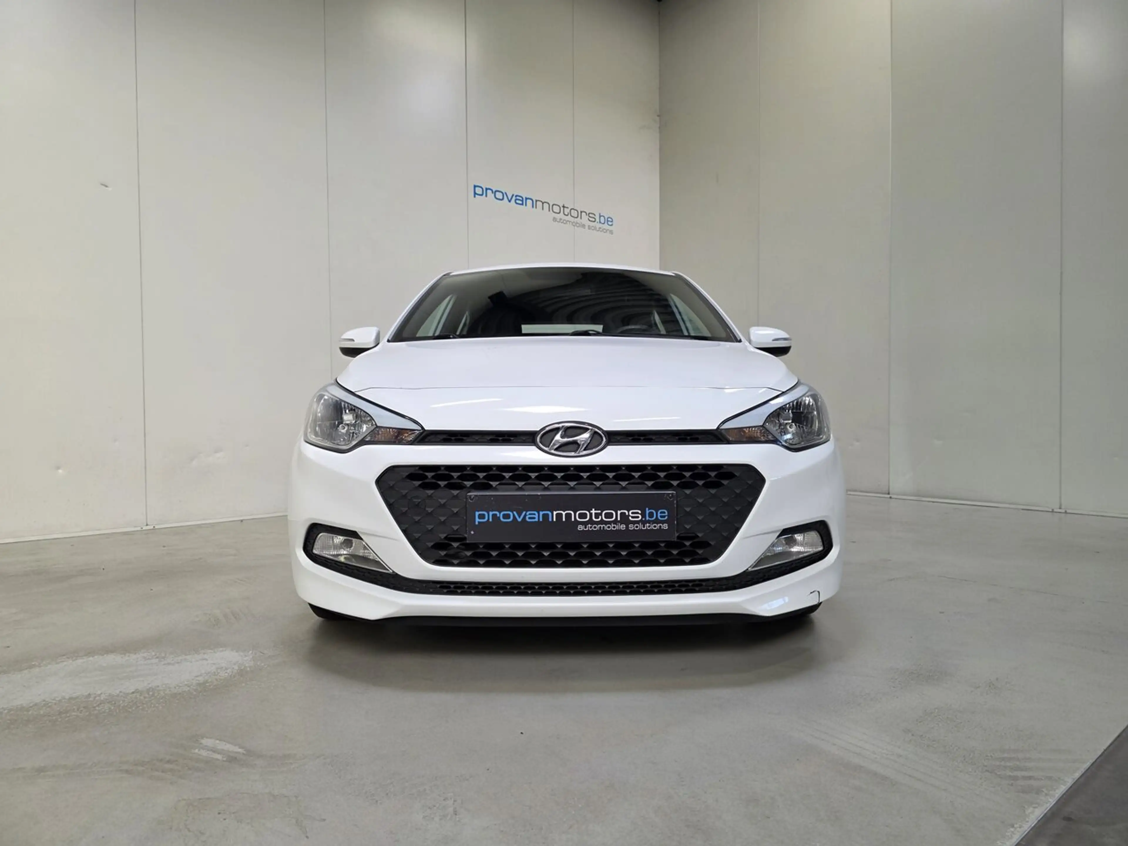 Hyundai i20 1.2 Benzine - Bluetooth - Airco - Topstaat! — photo 22
