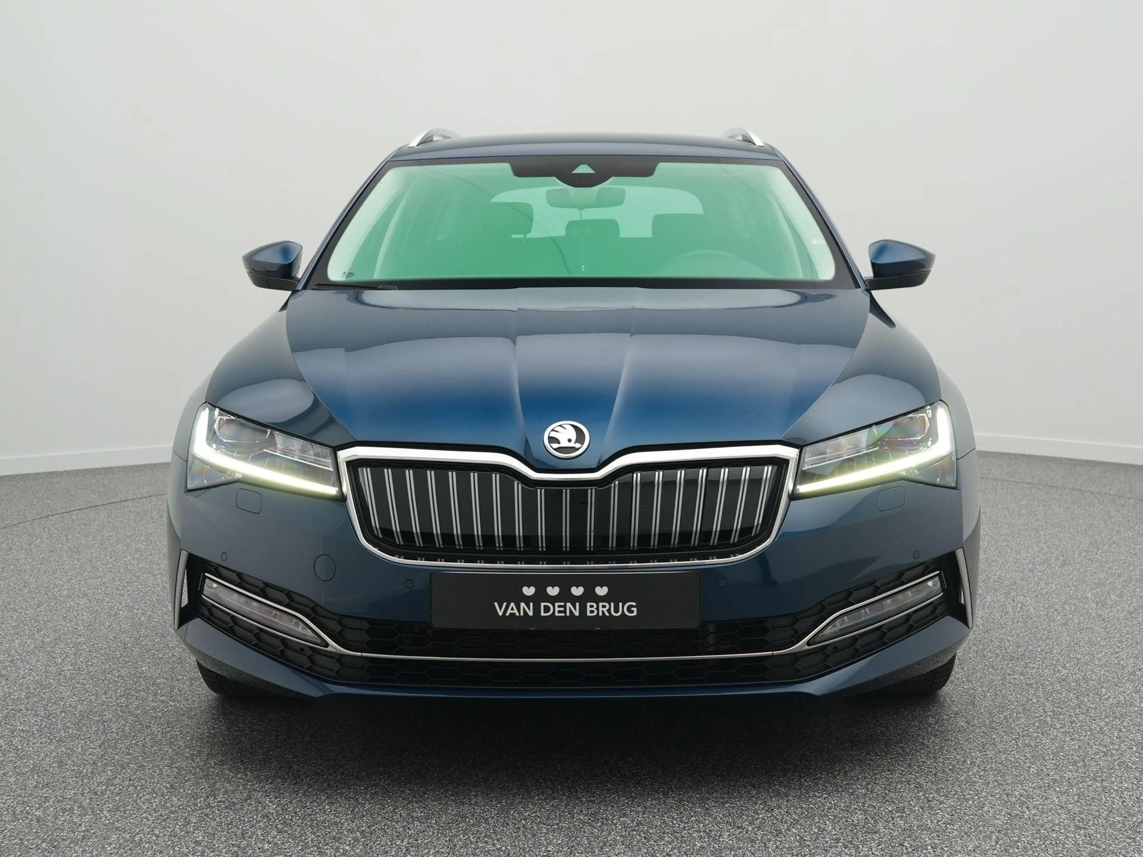 Skoda Superb Combi 1.4 TSI iV Business Edition | Trekhaak | ACC — photo 5