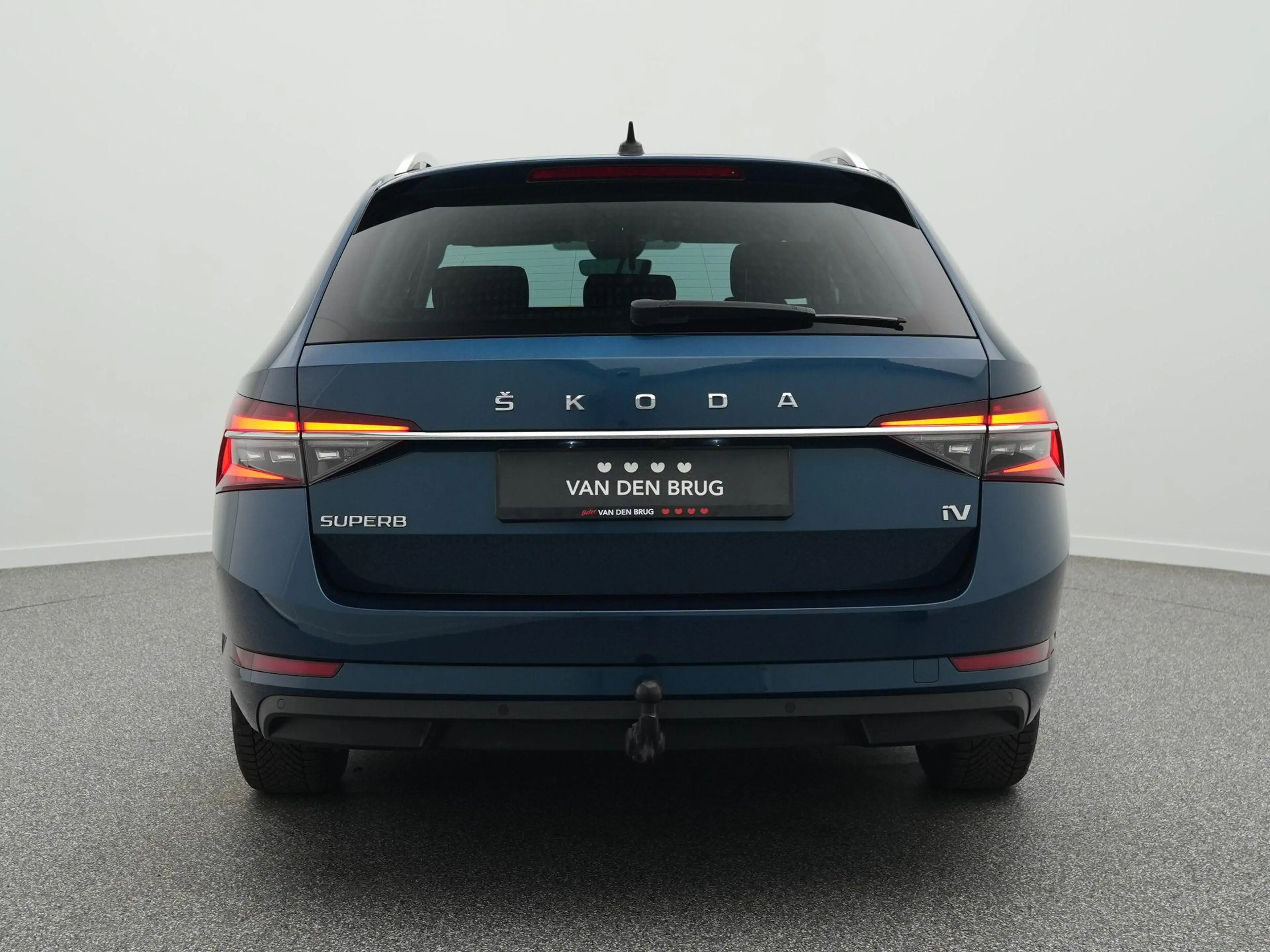 Skoda Superb Combi 1.4 TSI iV Business Edition | Trekhaak | ACC — photo 6