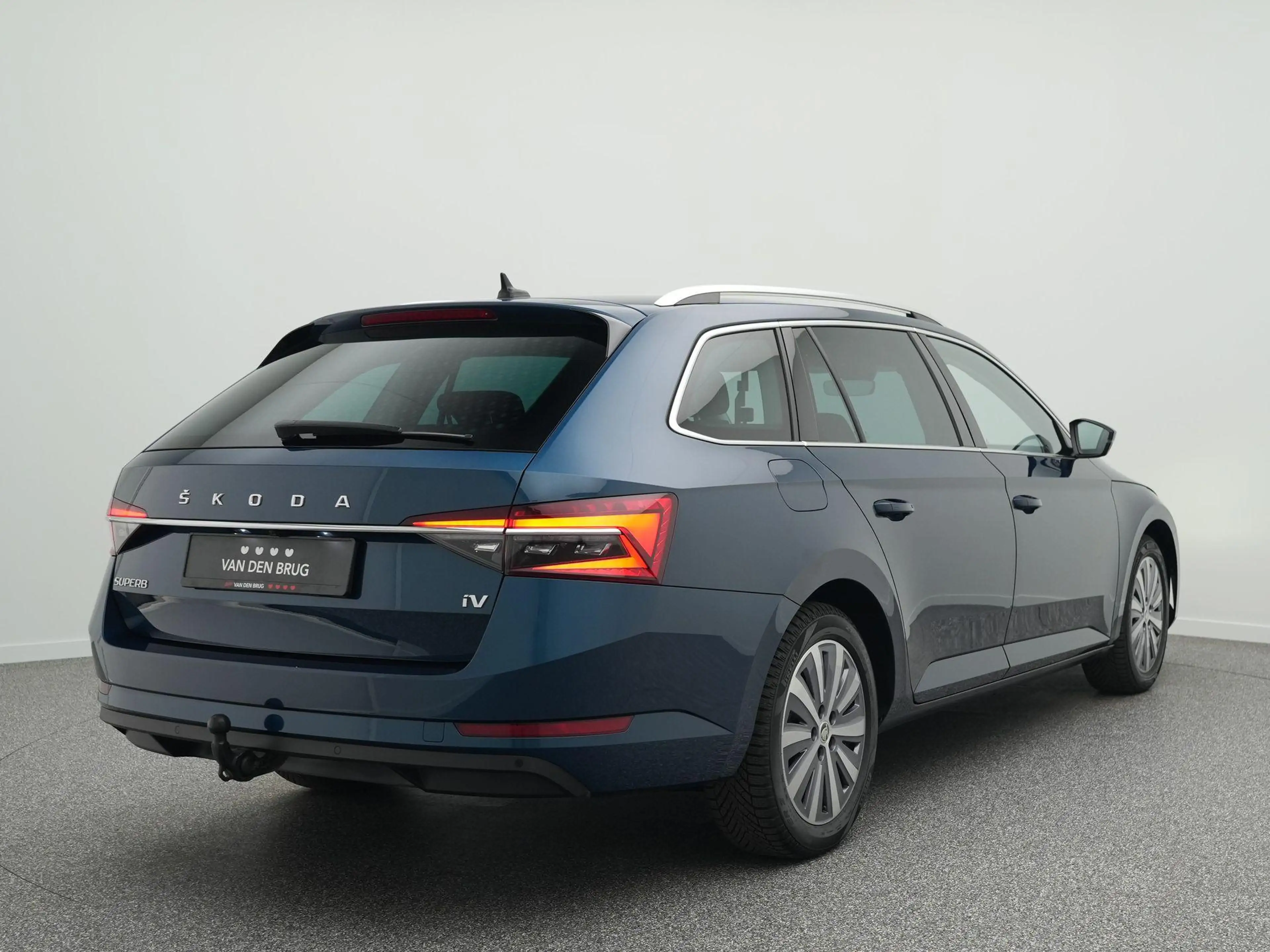 Skoda Superb Combi 1.4 TSI iV Business Edition | Trekhaak | ACC — photo 2