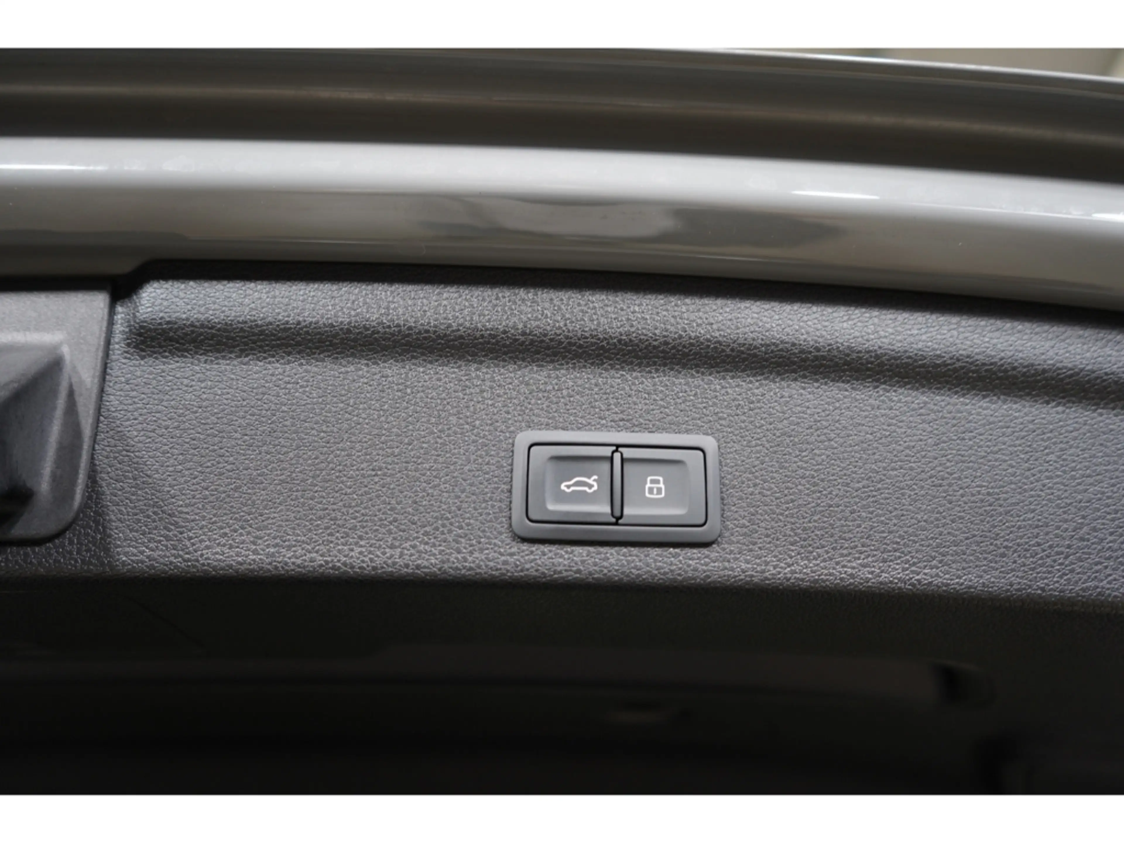 Audi RS Q3 Sportback quattro B&O Pano AHK RS-AGA 280 — photo 12