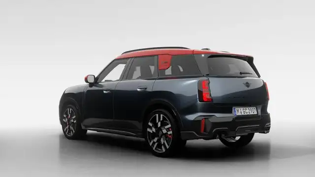 Mini Countryman view 2