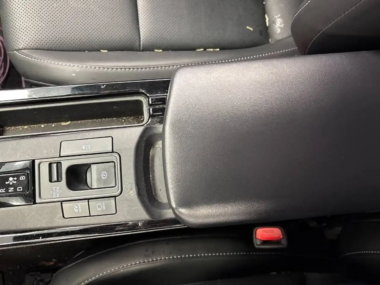 Toyota Prius снимка Toyota Prius
