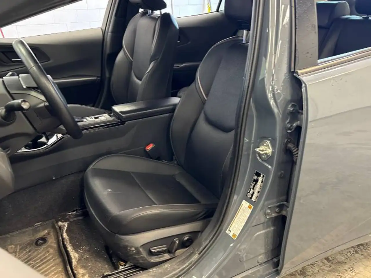 Toyota Prius снимка Toyota Prius