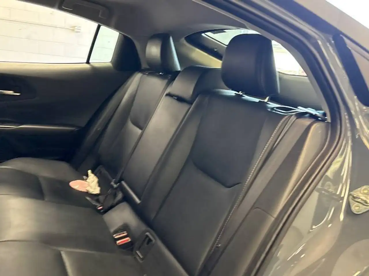 Toyota Prius снимка Toyota Prius