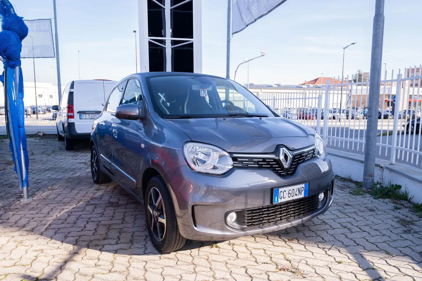 Renault Twingo 1.0 sce Intens 65cv Grey - 1