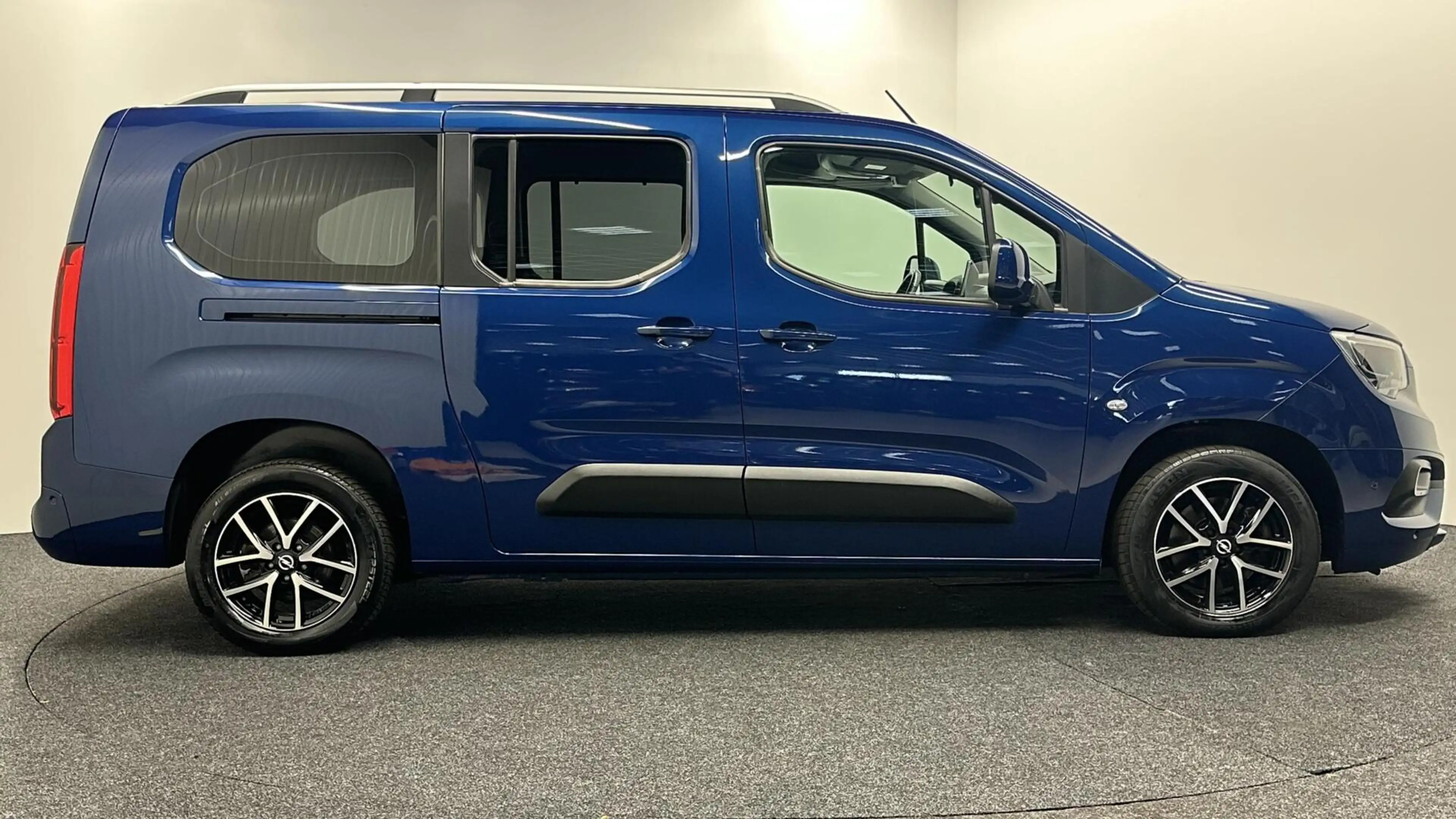Opel Combo Life 1.2 Turbo L2H1 Edition TREKHAAK LM CRUISE CAMERA E — photo 9