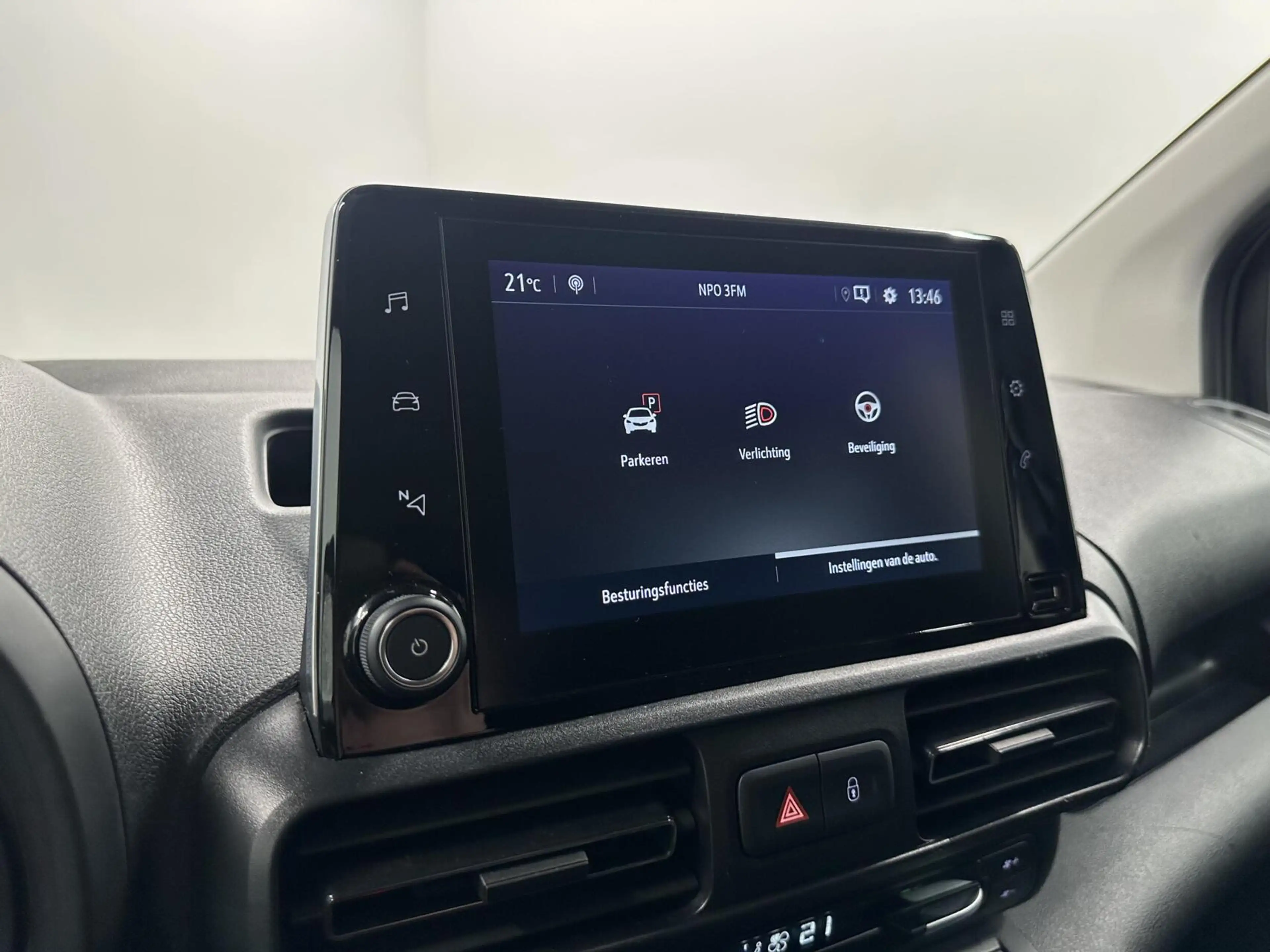 Opel Combo Life 1.2 Turbo L2H1 Edition TREKHAAK LM CRUISE CAMERA E — photo 42