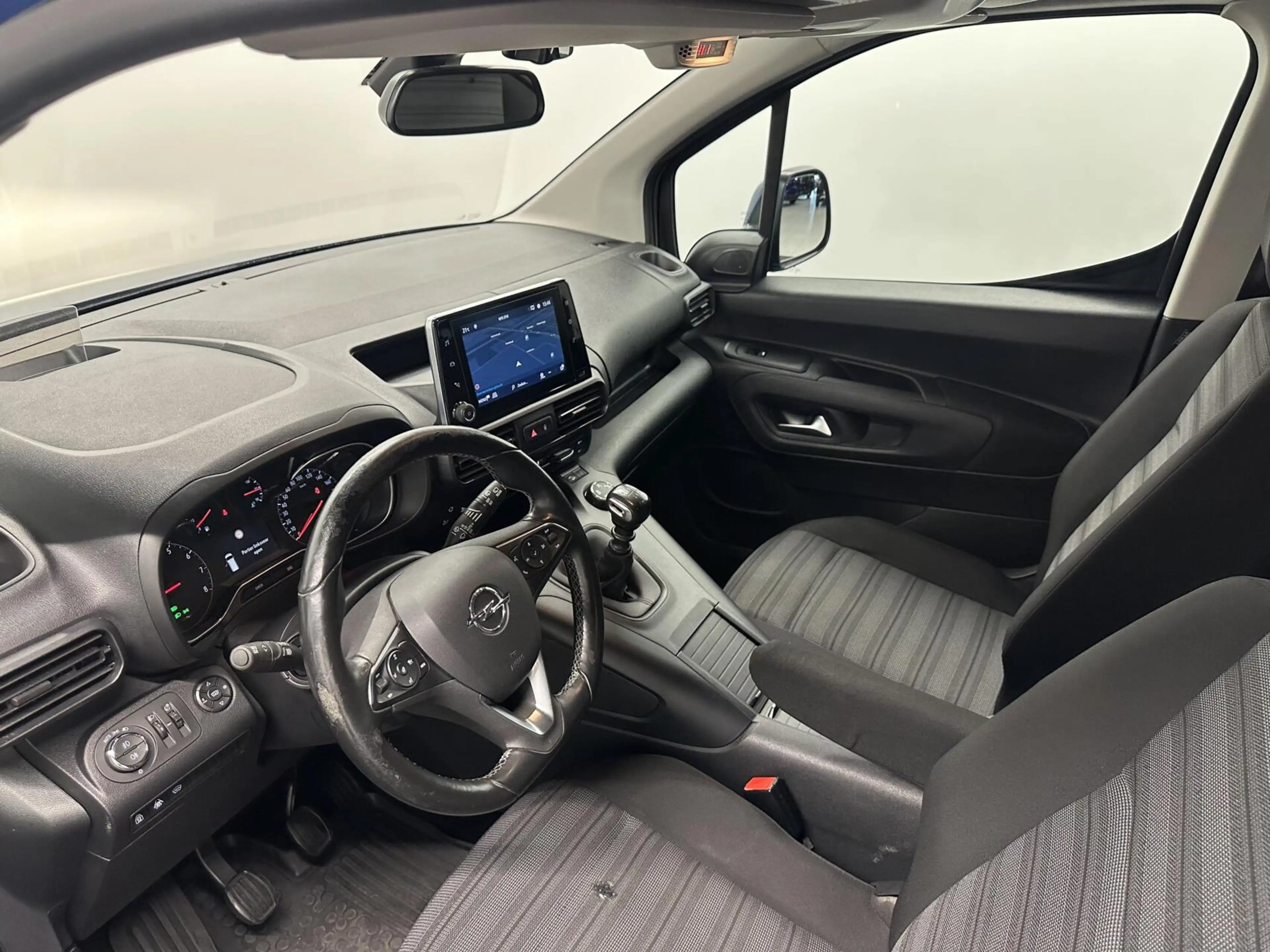 Opel Combo Life 1.2 Turbo L2H1 Edition TREKHAAK LM CRUISE CAMERA E — photo 21