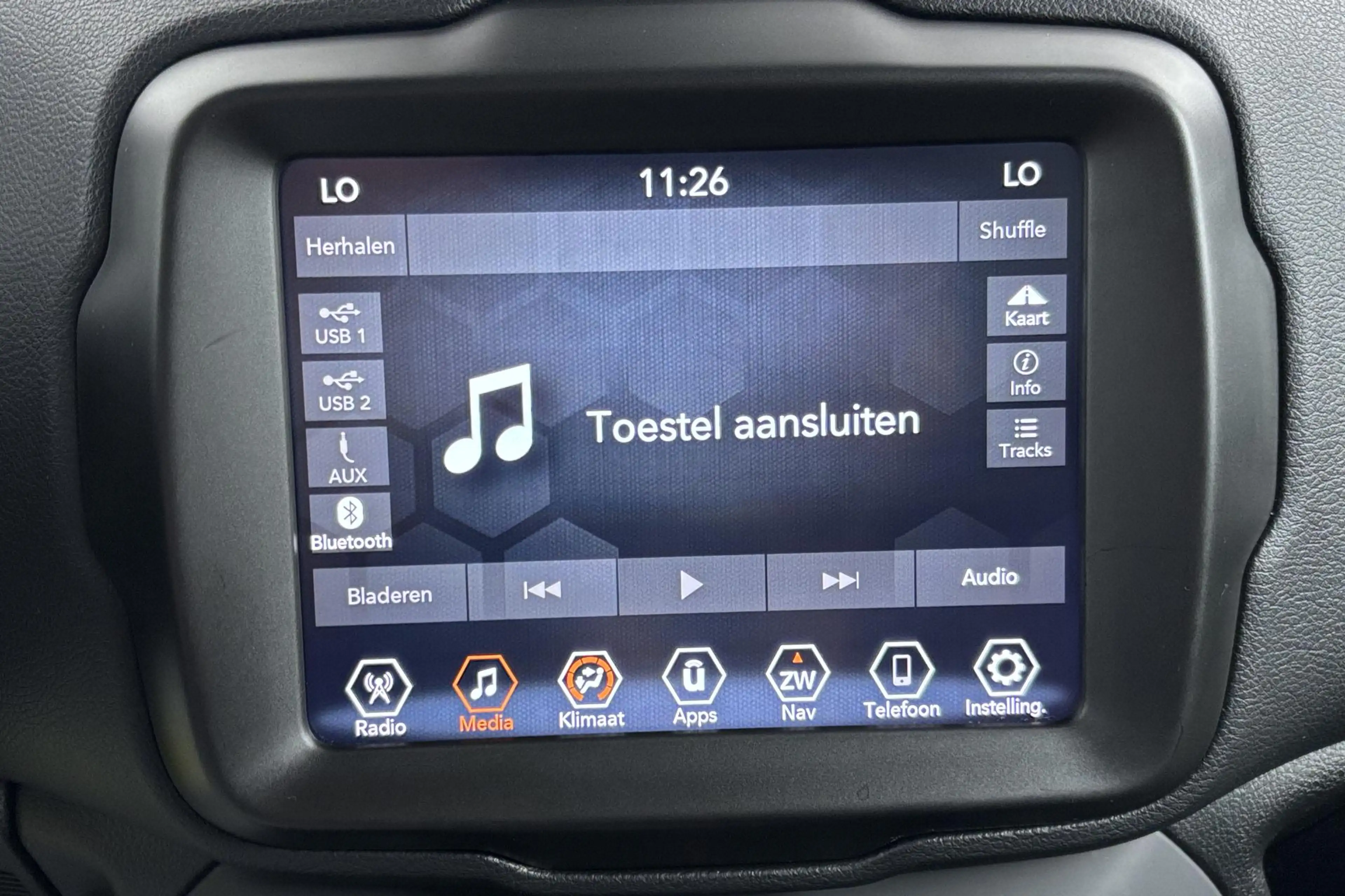Jeep Renegade 1.5T e-Hybrid Limited Compact avontuur met een sli — photo 9