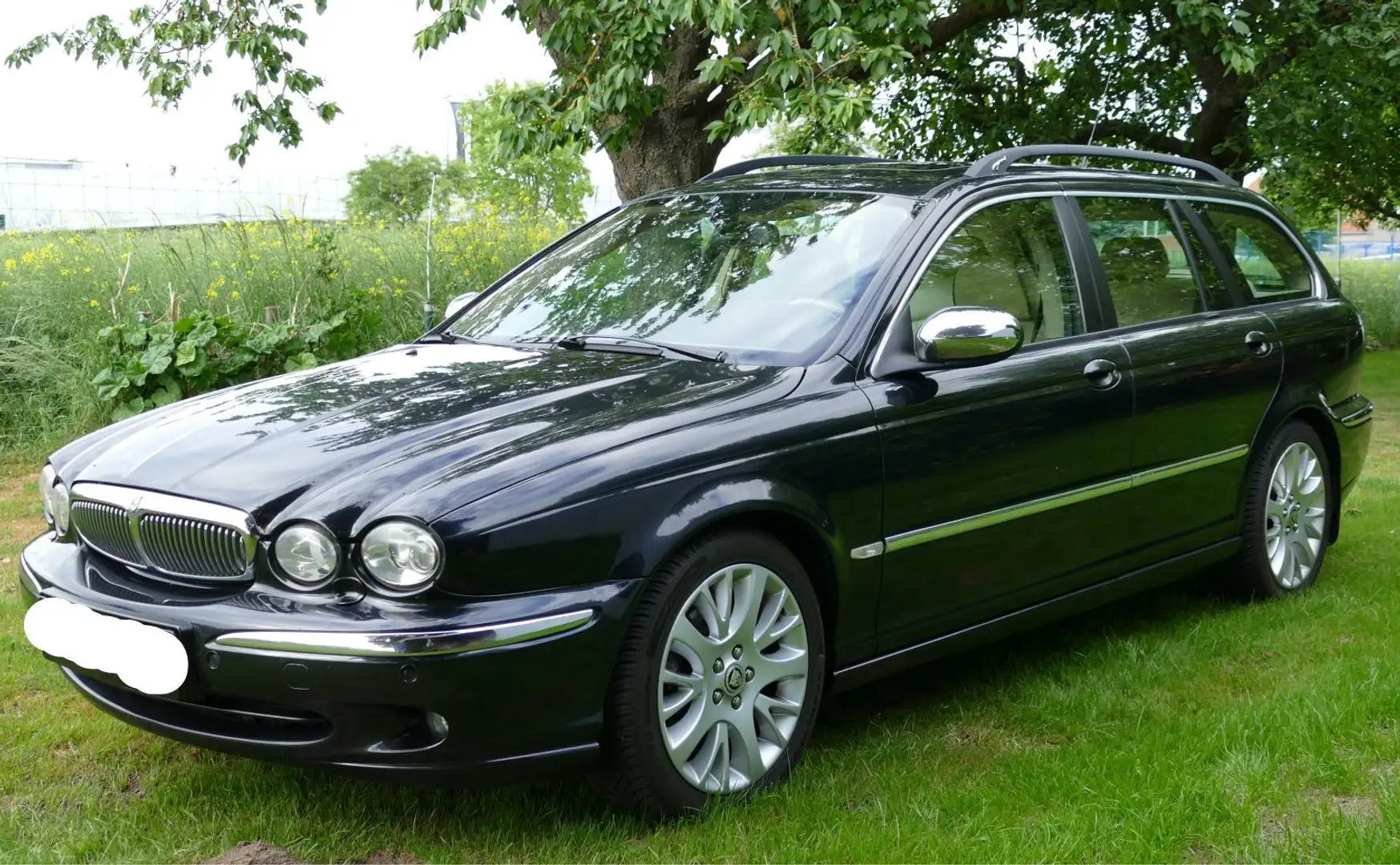 Jaguar X-Type X-Type Estate 2.2 Diesel Executive Schwarz - 1
