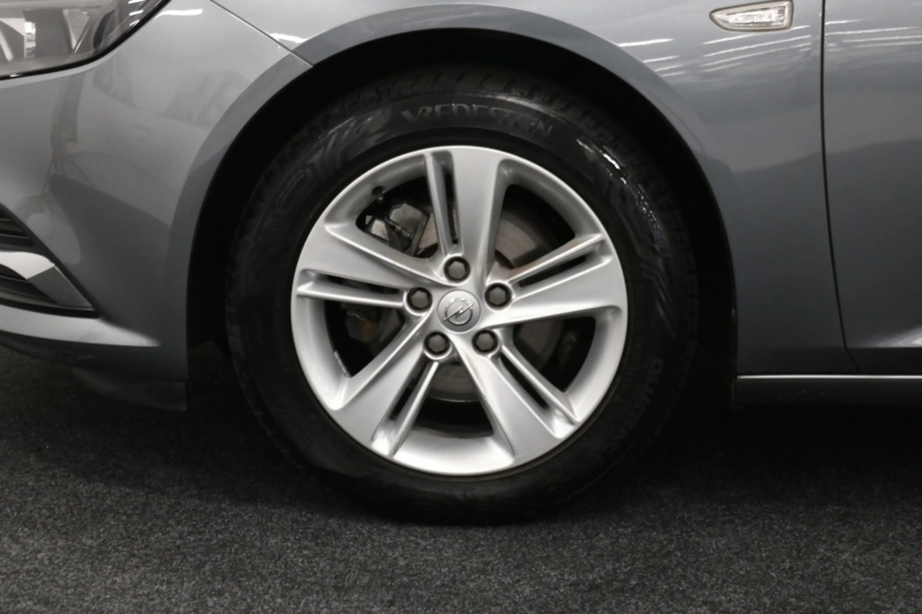 Opel Insignia Grand Sport 1.5 Turbo Bns Executive — photo 12
