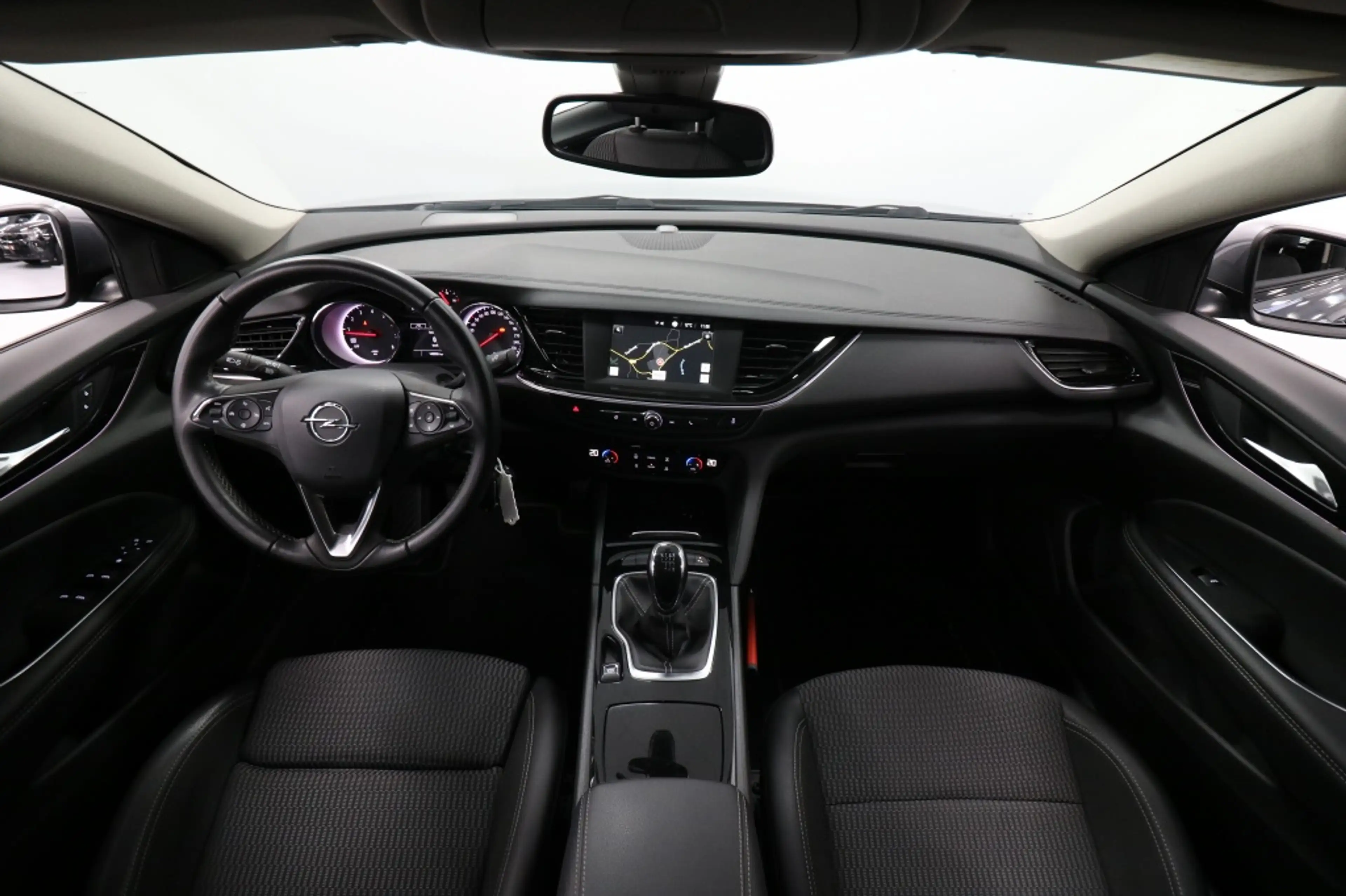 Opel Insignia Grand Sport 1.5 Turbo Bns Executive — photo 2