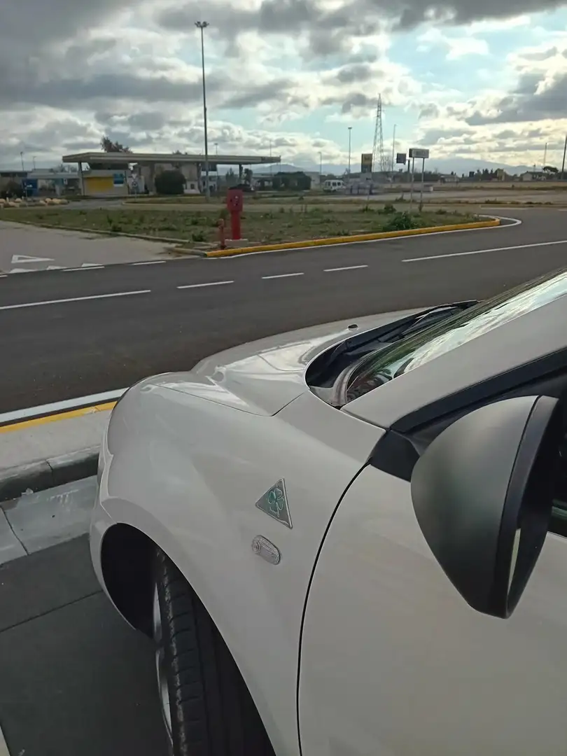 Alfa Romeo Quadrifoglio MiTo 1.4 tb m.air Q.verde sport plus pack 170cv Blanc - 2