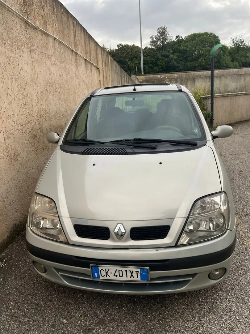 Renault Scenic Scenic 1.9 dci Air Szürke - 2