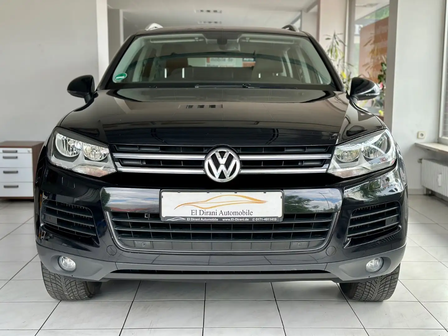 Volkswagen Touareg 3.0 V6 TDI BMT Tiptronic Anhängerk/PDC/ Schwarz - 2