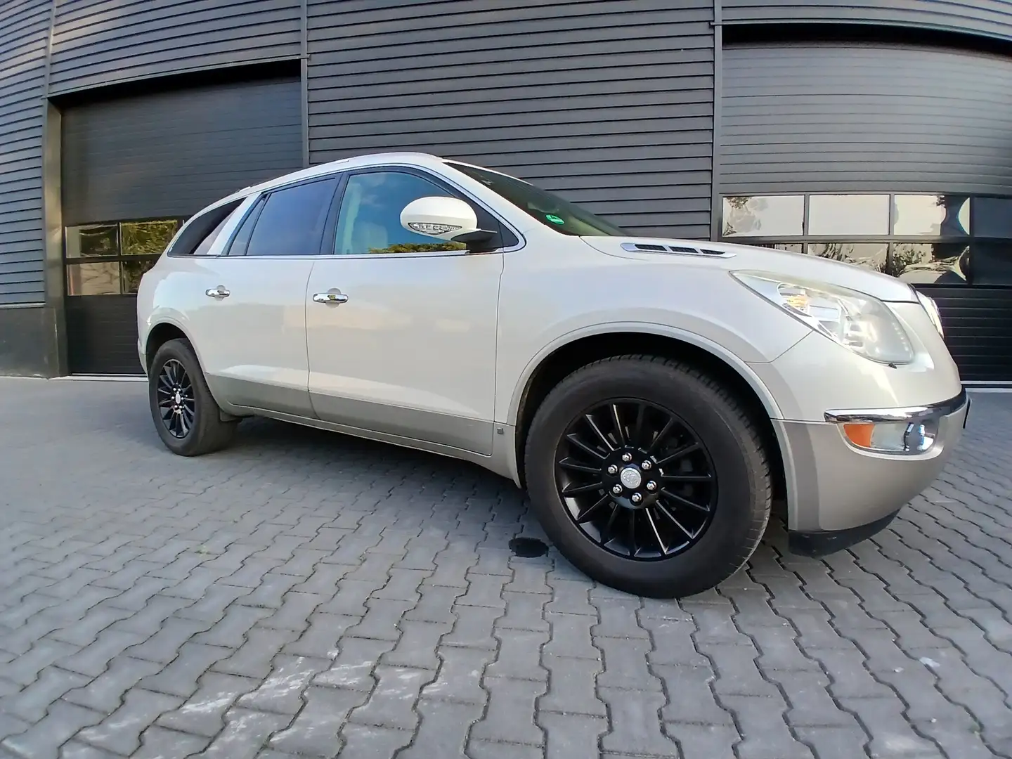 Buick Enclave 3.6l V6 2008 7zits Youngtimer Fehér - 1