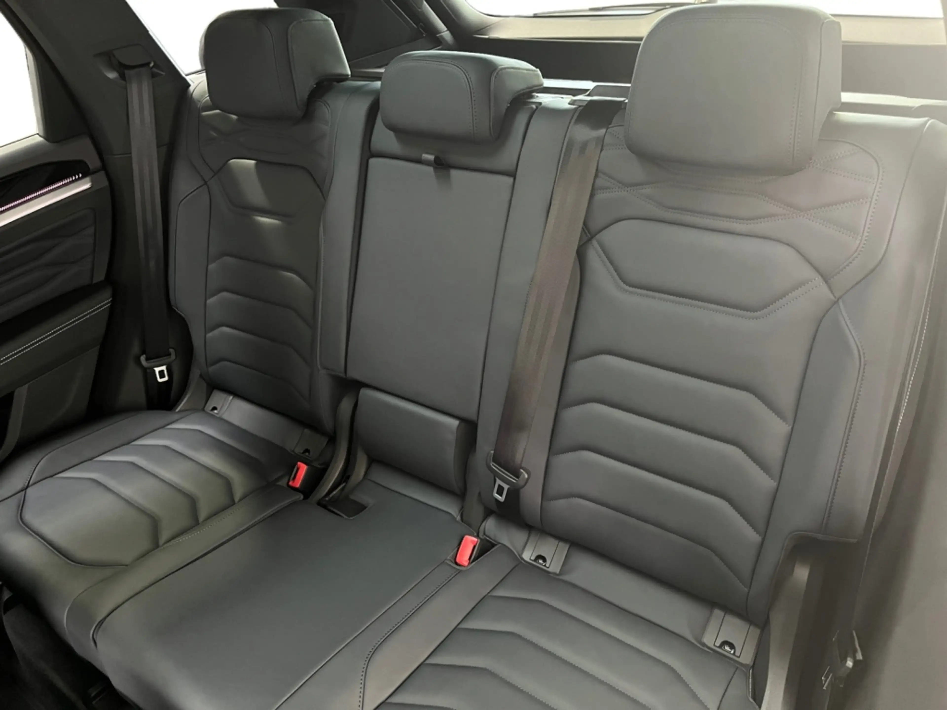 Volkswagen Touareg 3.0 TDI R-Line 4motion Style+Fahrassist — photo 9