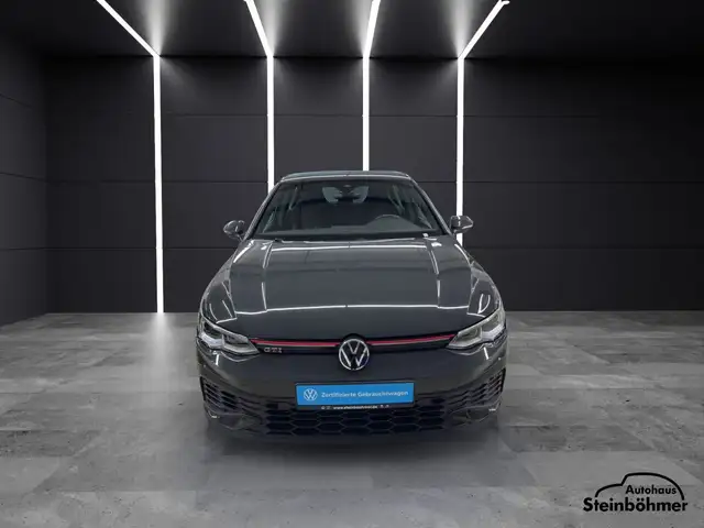 Volkswagen Golf view 10
