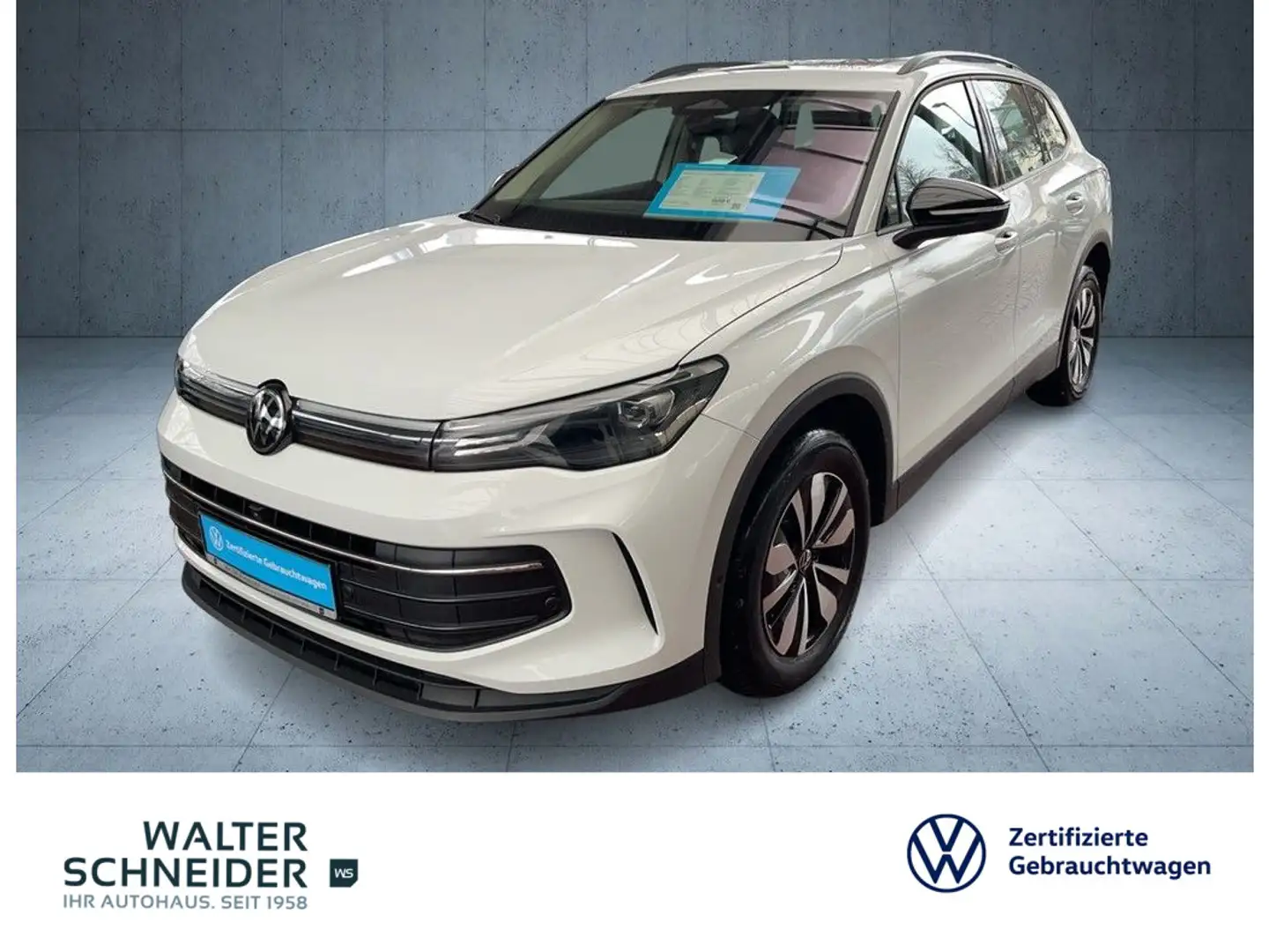 Volkswagen Tiguan 2.0 TDI DSG 4Motion Goal Navi LED Pano AH Weiß - 1