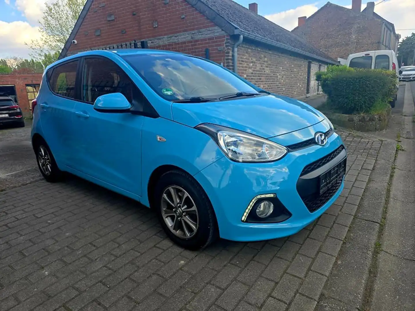 Hyundai i10 1.0i essence Garantie 12mois Blauw - 2