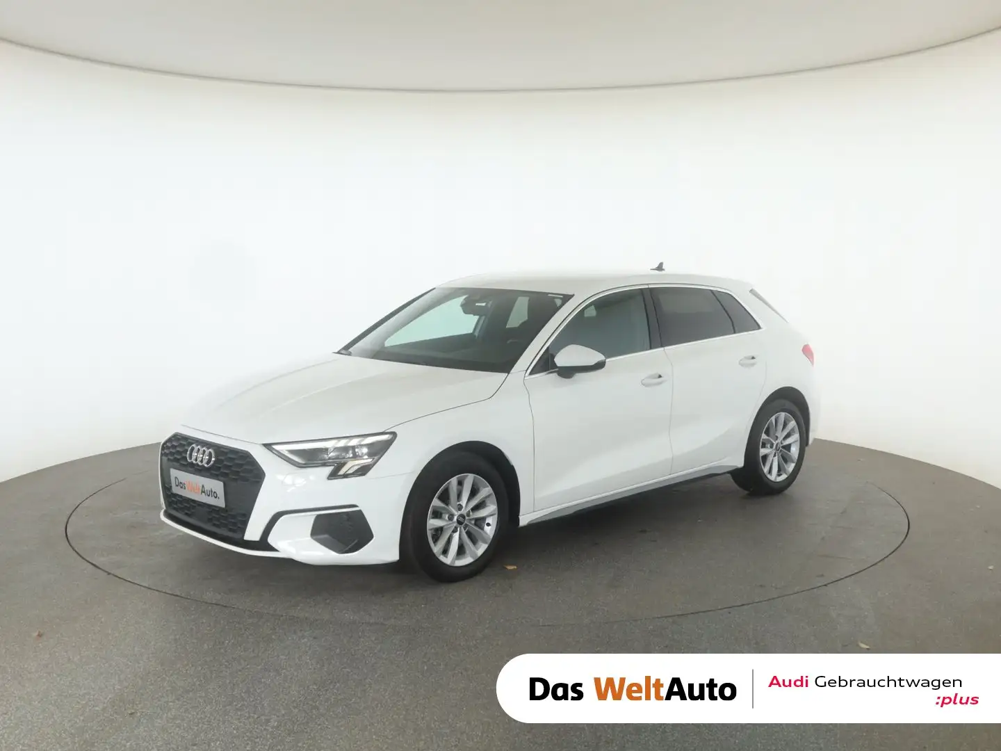 Audi A3 30 TFSI intense Weiß - 1